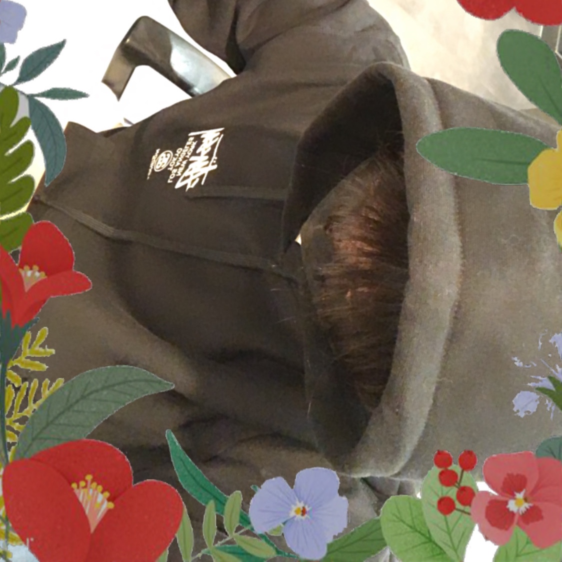 Stussy World Tour Hoodie Black 2022 착용 스타일