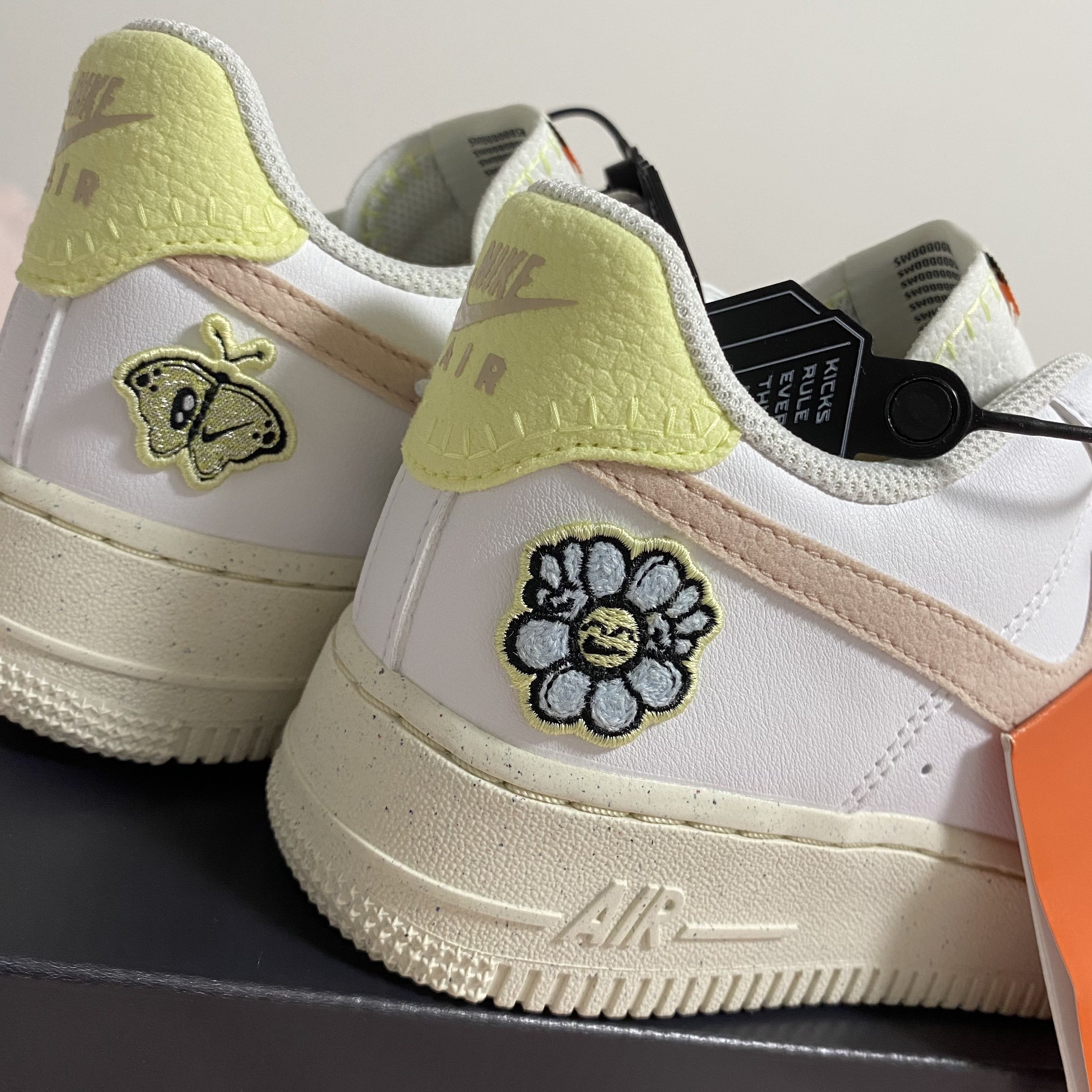(W) Nike Air Force 1 '07 SE Next Nature White Pink Oxford 착용 스타일 - 2