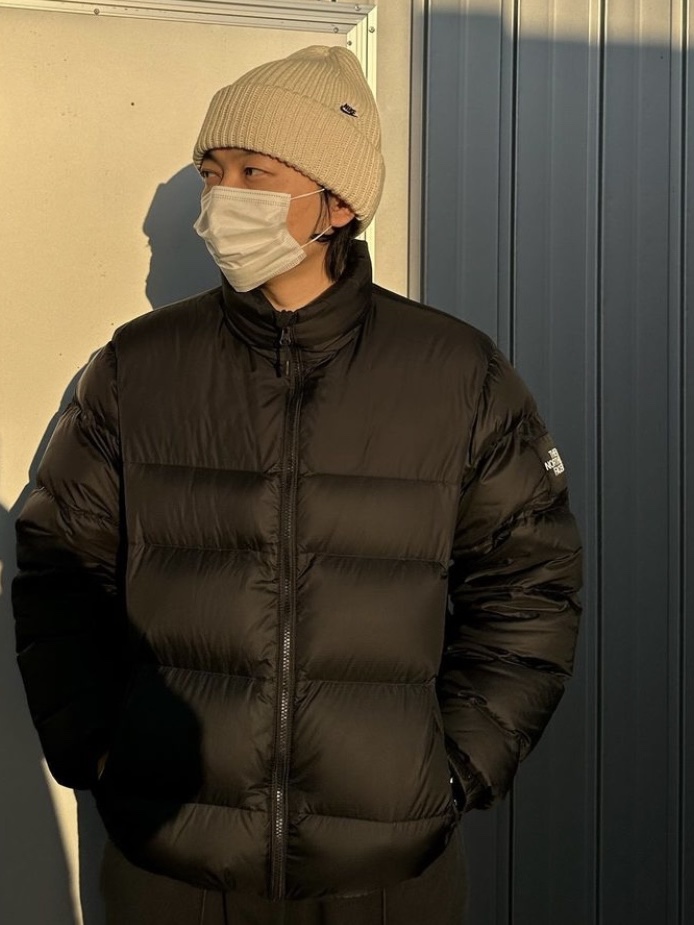 The North Face 1992 Nuptse Jacket Black 착용 스타일