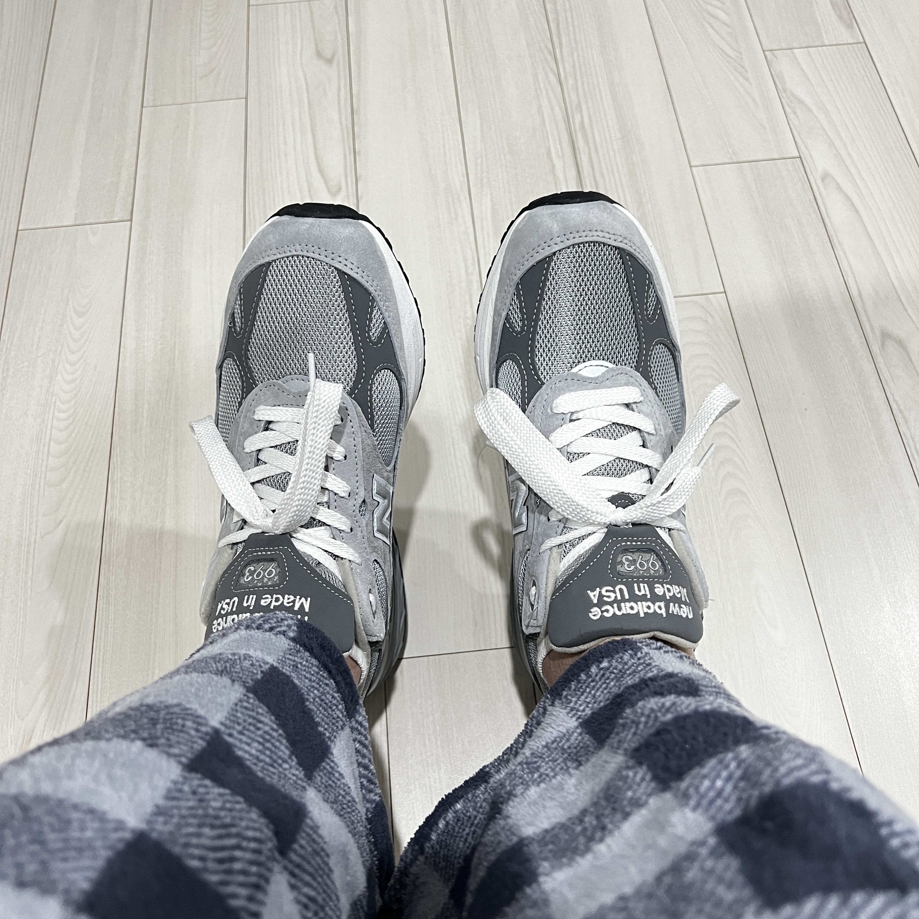 New Balance 993 Made in USA Grey - D Standard 착용 스타일