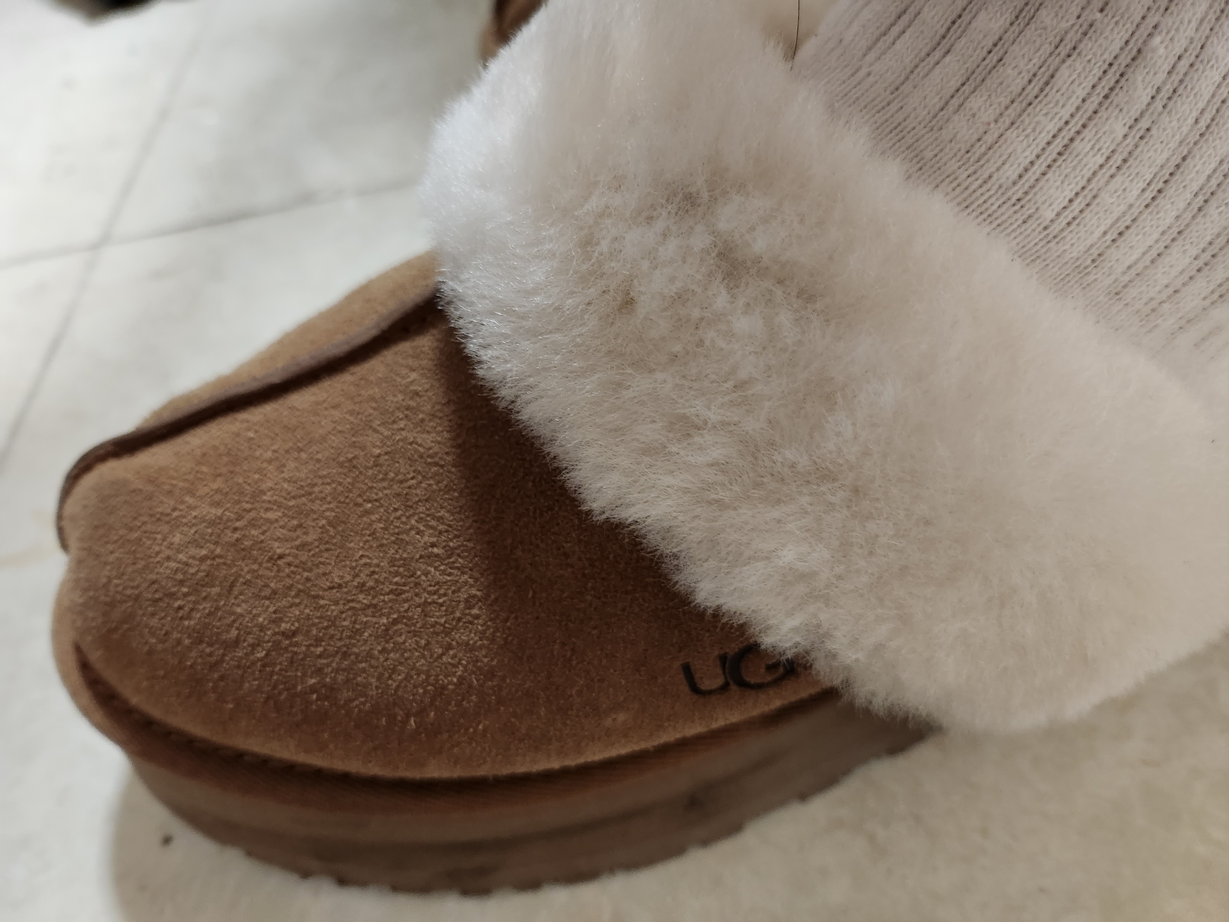 (W) UGG Disquette Slipper Chestnut 착용 스타일
