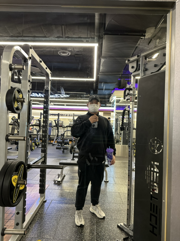 KREAM 프로필 이미지