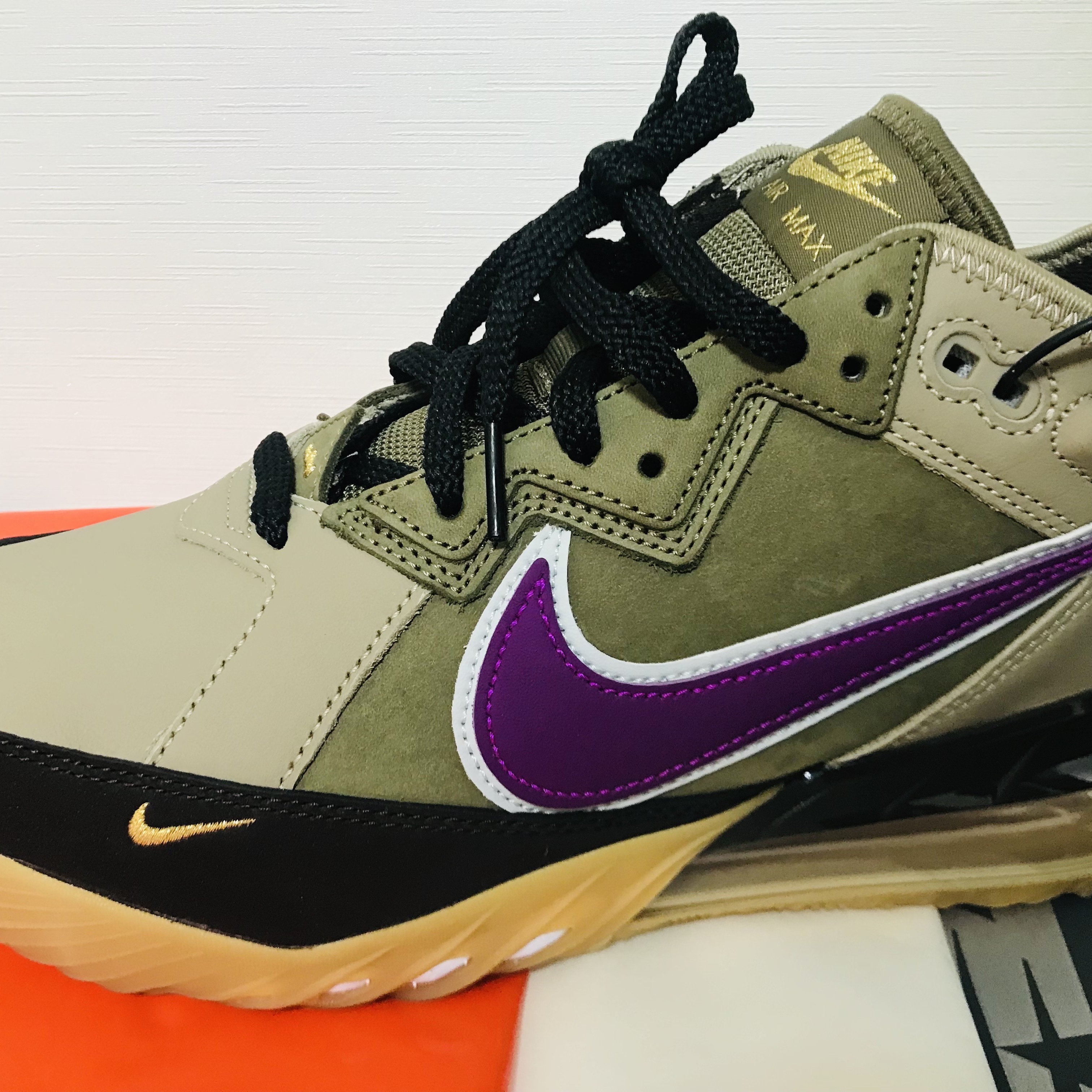 Nike x Atmos LeBron 18 Low Viotech 착용 스타일 - 1