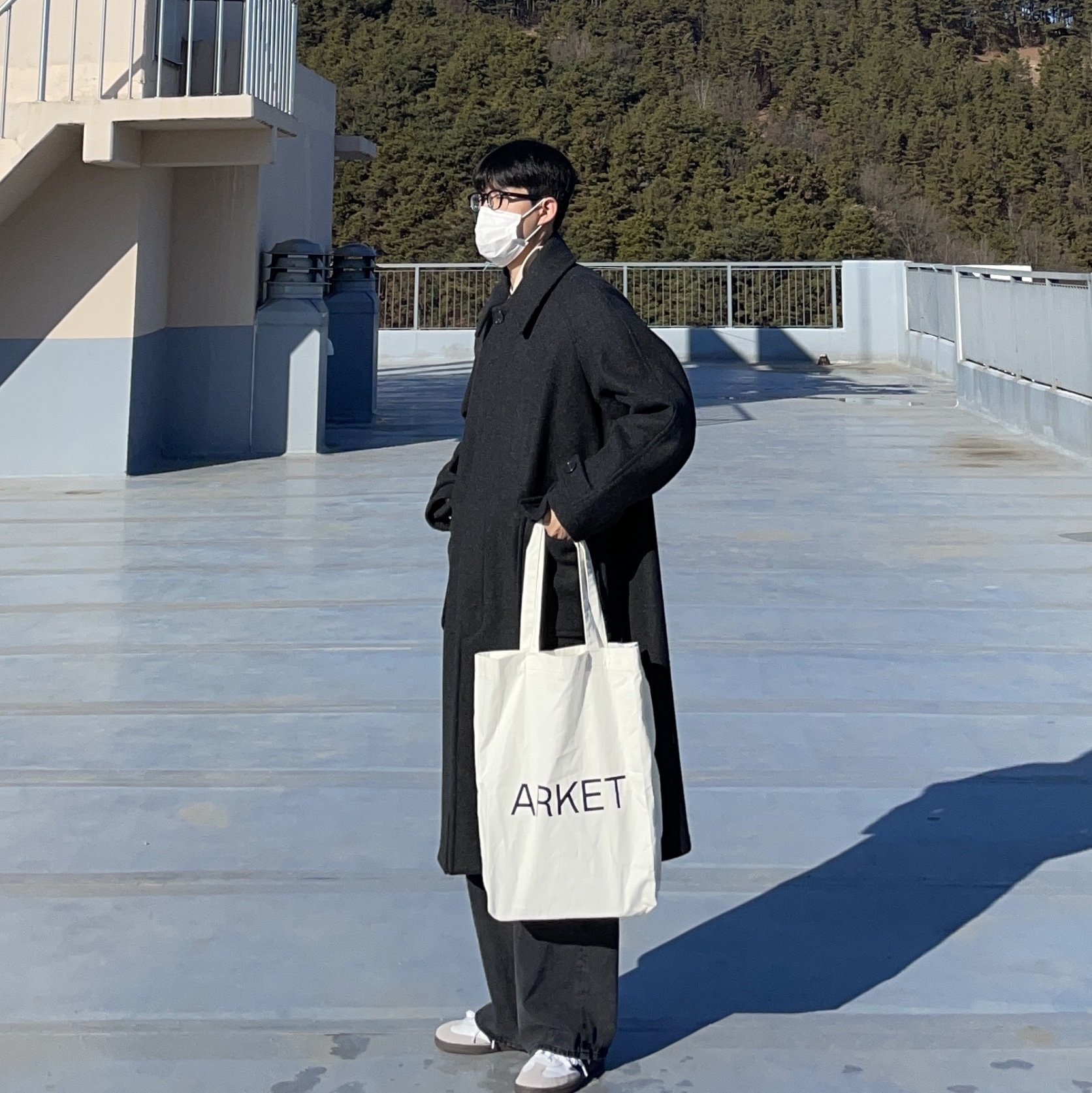Adidas Samba OG Cloud White 착용 스타일 - 2