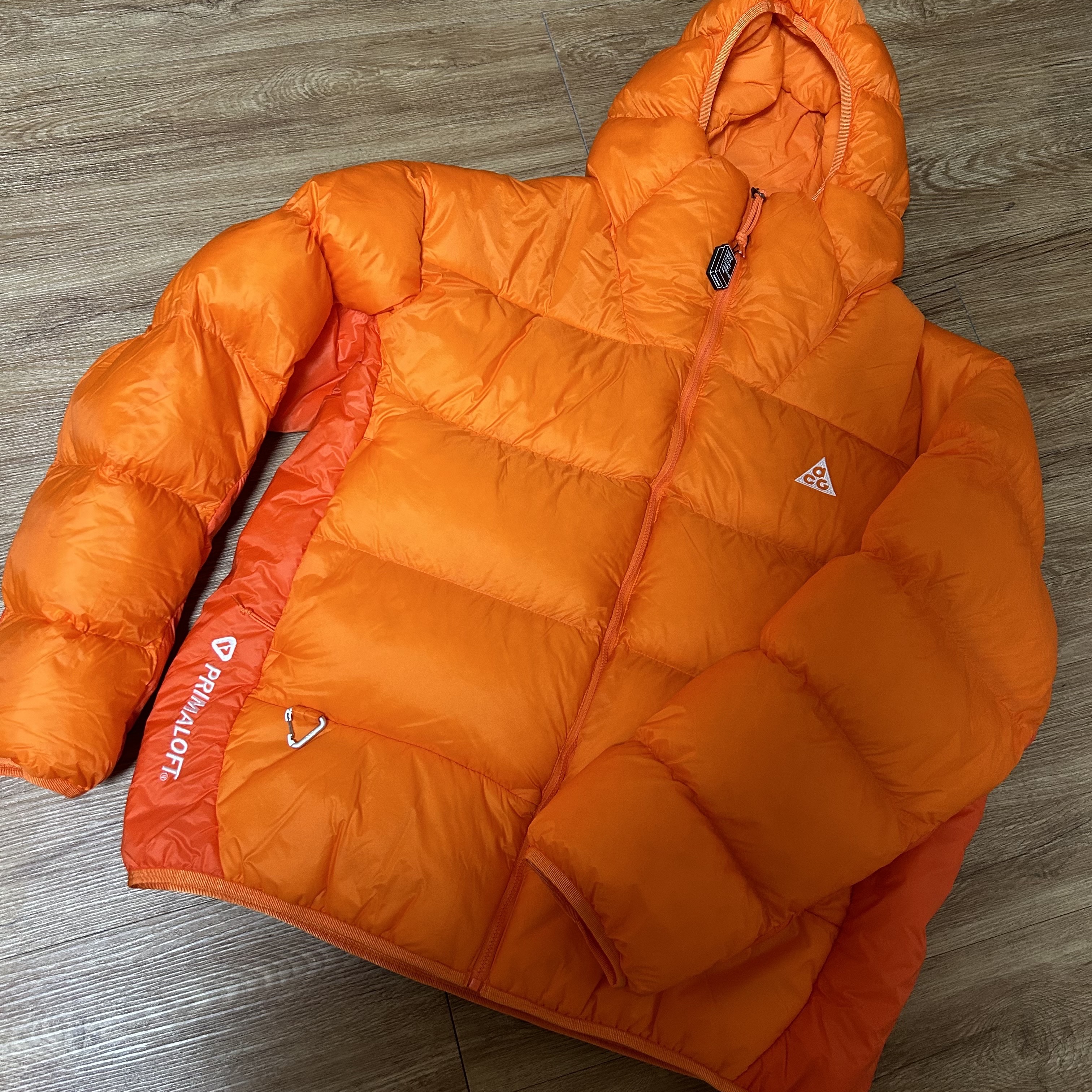 Nike ACG Therma-Fit ADV Lunar Lake Puffer Jacket Safety Orange - Asia 착용 스타일