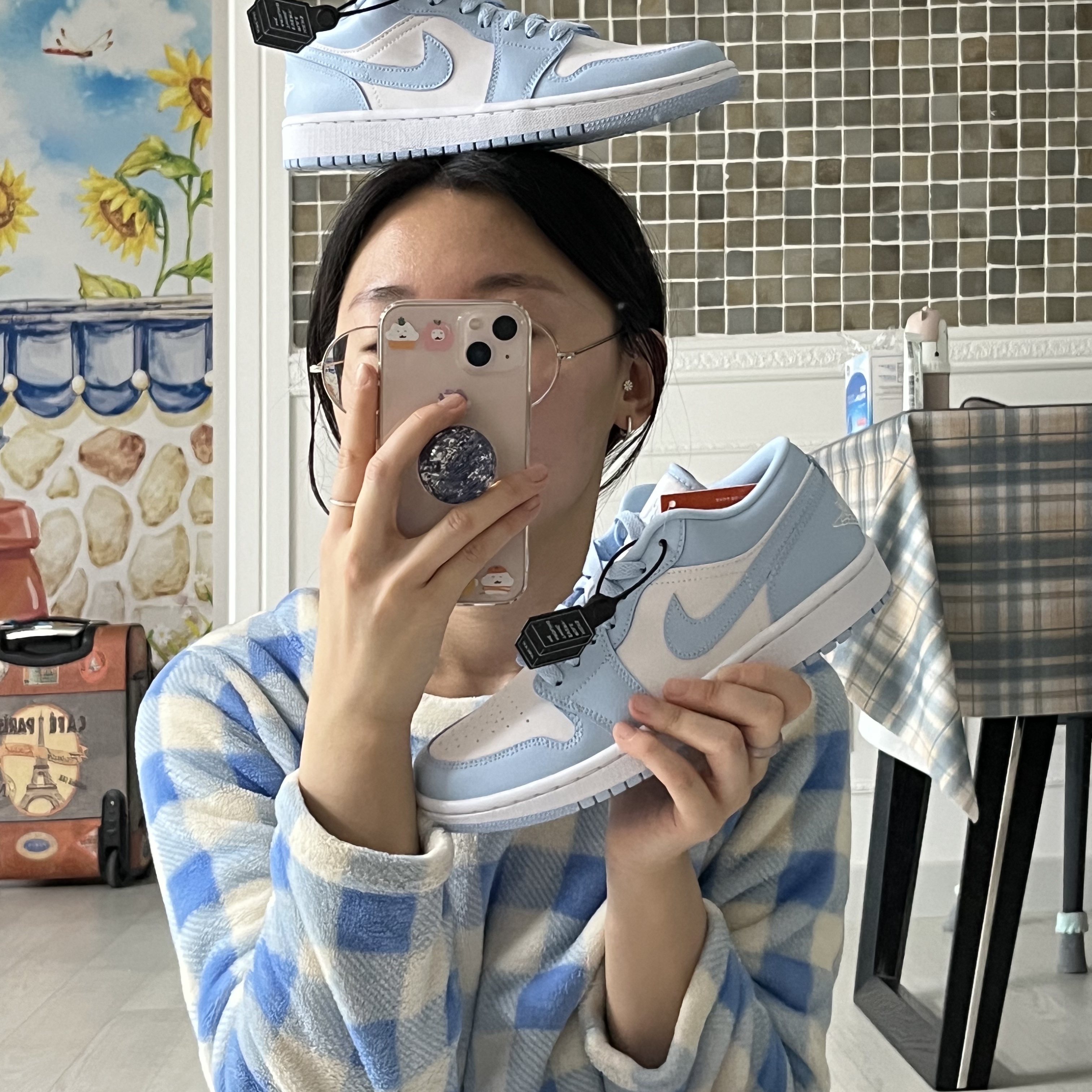 (W) Jordan 1 Low White Ice Blue 착용 스타일 - 1
