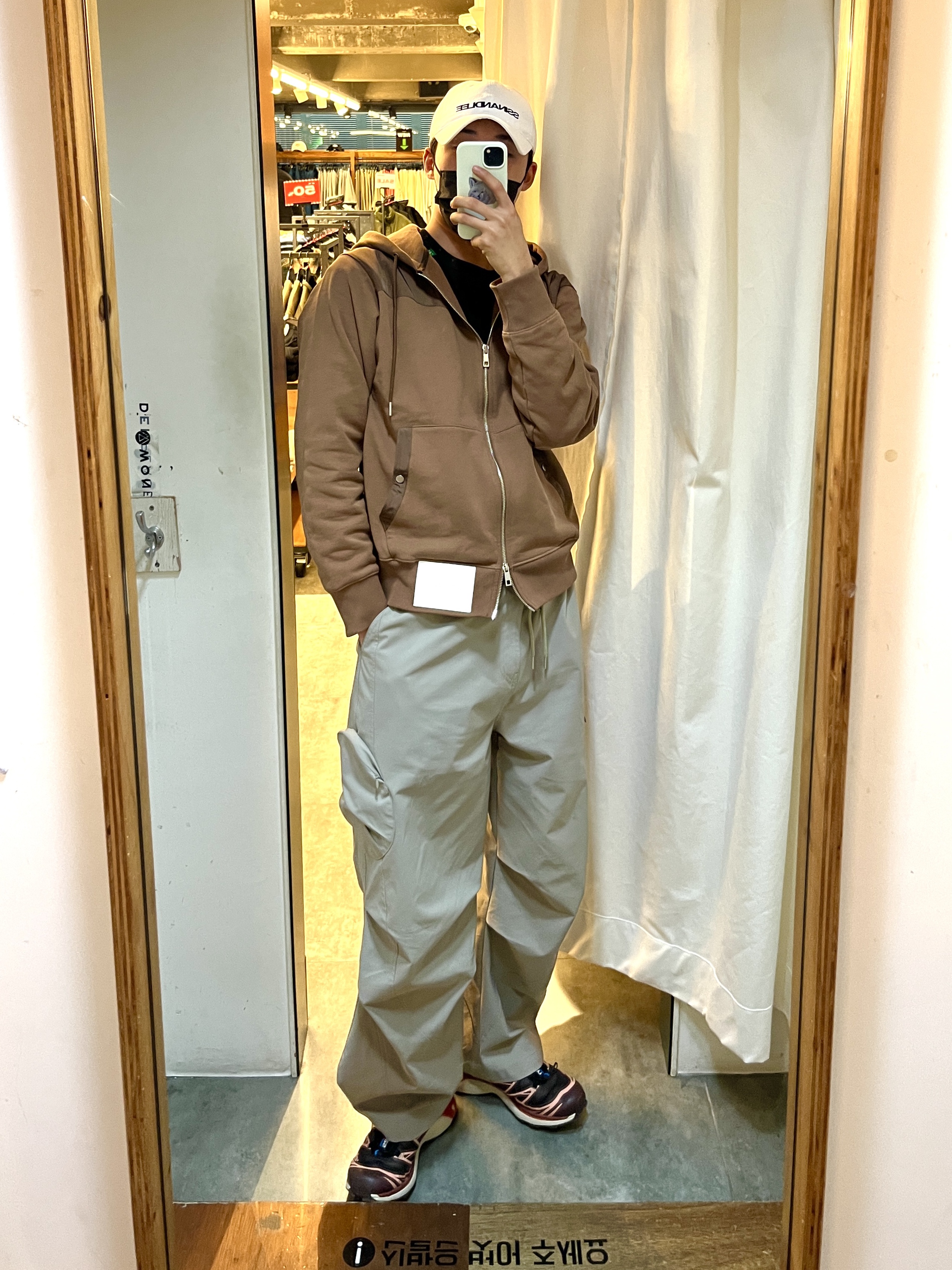Salomon XT-6 Delicioso Chocolate Fondant 착용 스타일 - 1