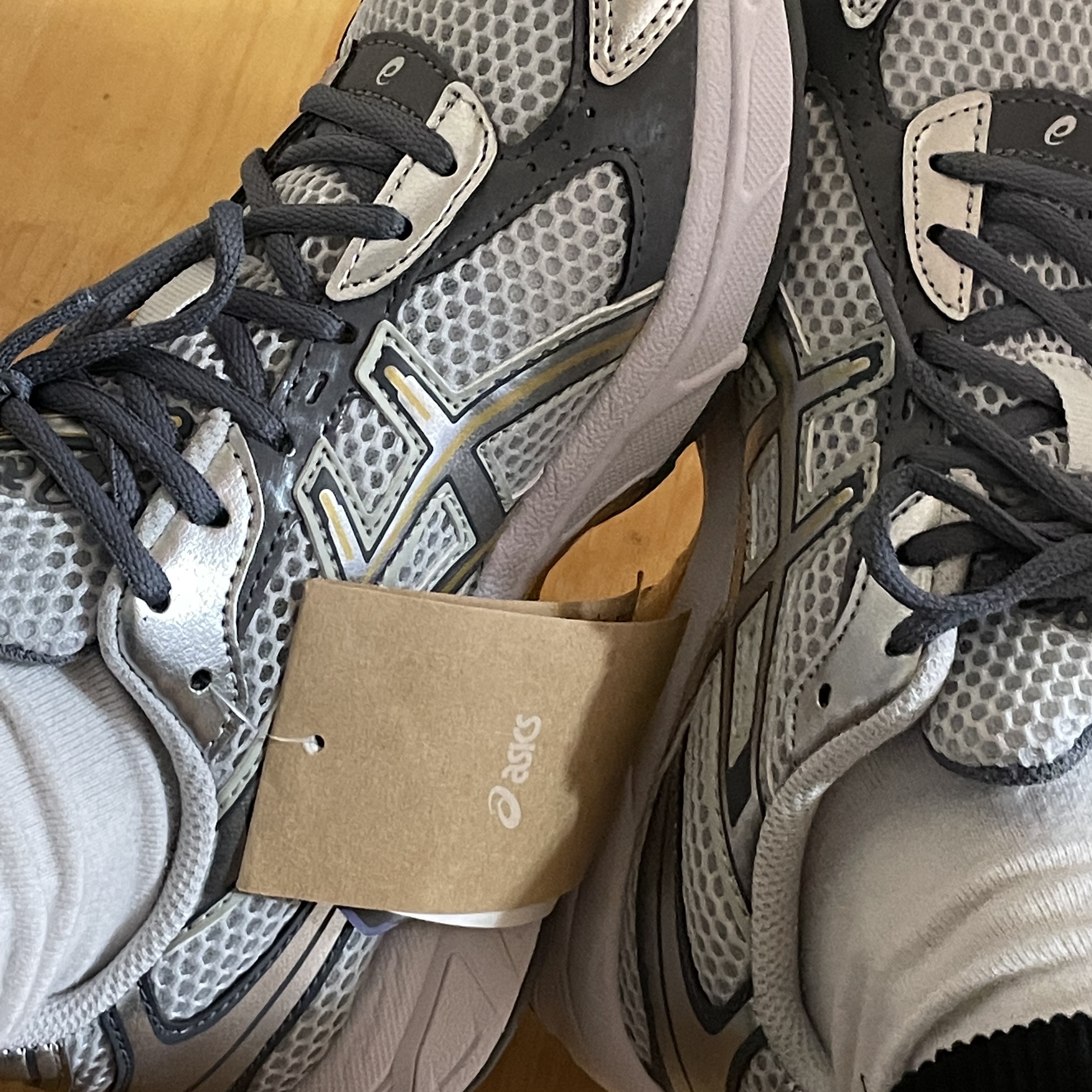 Asics Gel-1130 Polar Shade Pure Silver 착용 스타일