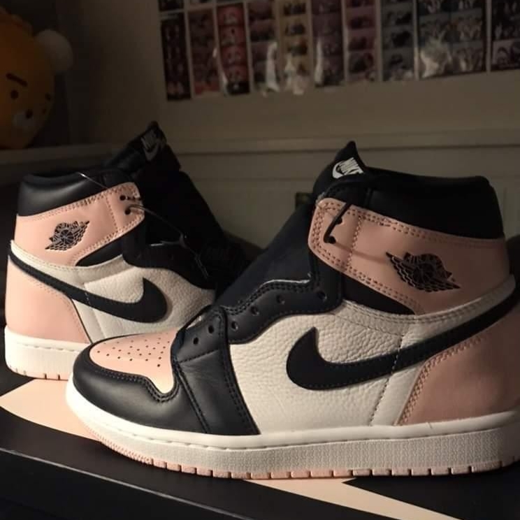 (W) Jordan 1 Retro High OG Atmosphere 착용 스타일 - 2