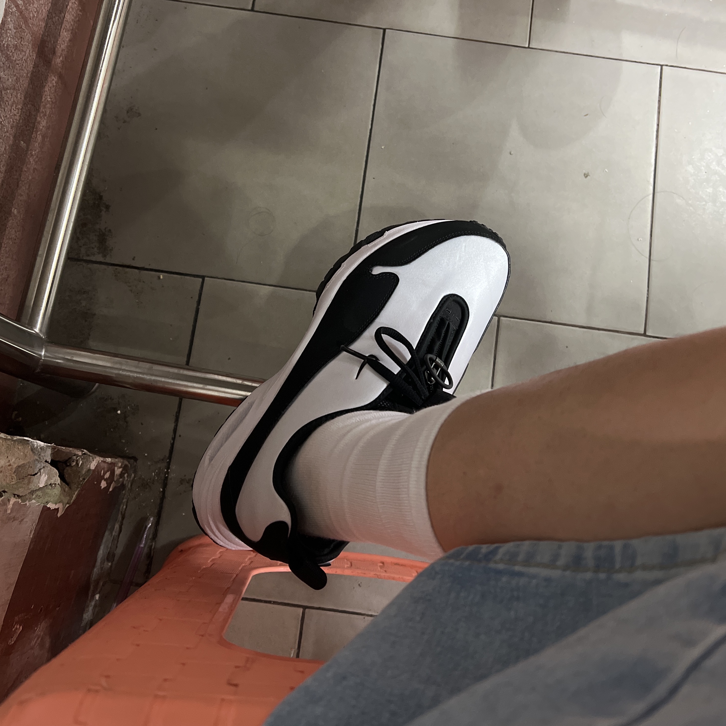 Nike x Comme des Garcons Homme Plus Air Max Sunder SP White Black 착용 스타일