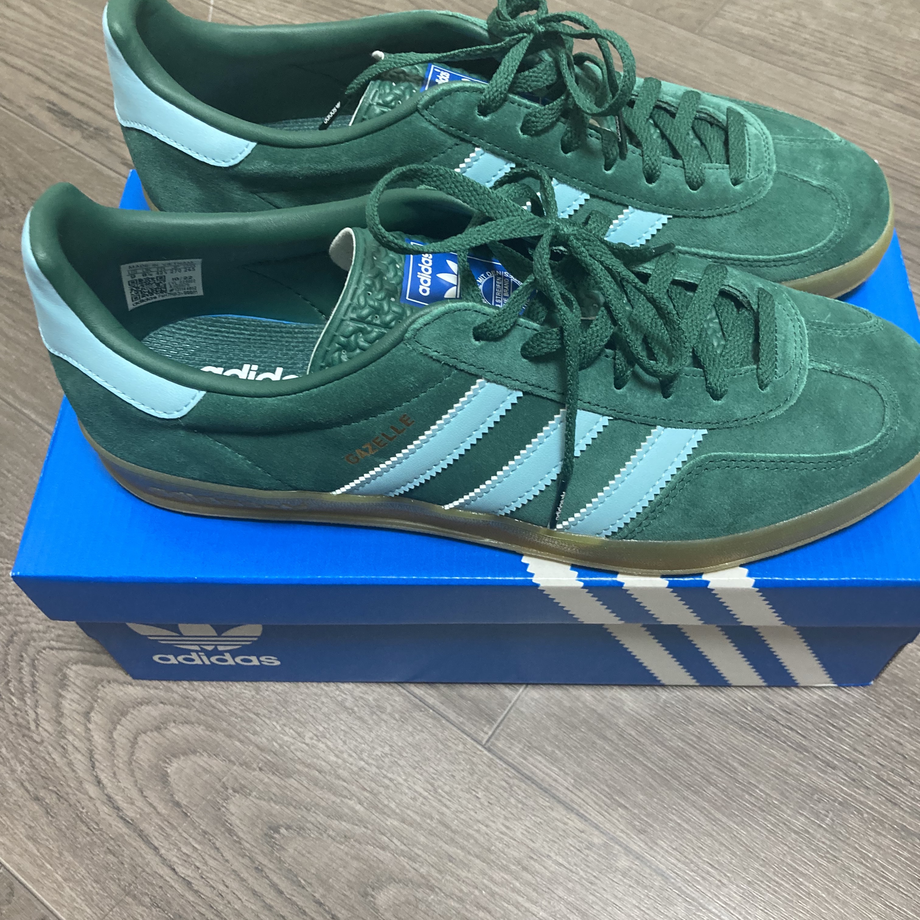 Adidas Gazelle Indoor Collegiate Green Hazy Sky 착용 스타일 - 1