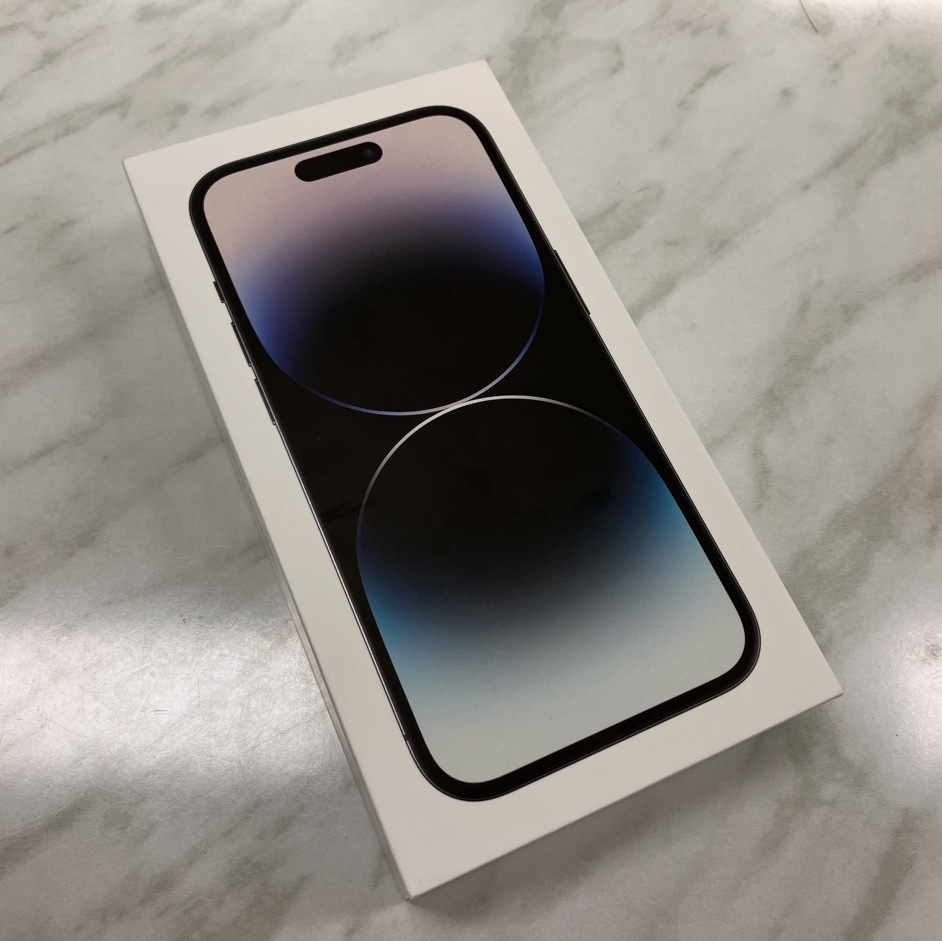 Apple iPhone 14 Pro 128GB Space Black (Korean Ver.) 착용 스타일