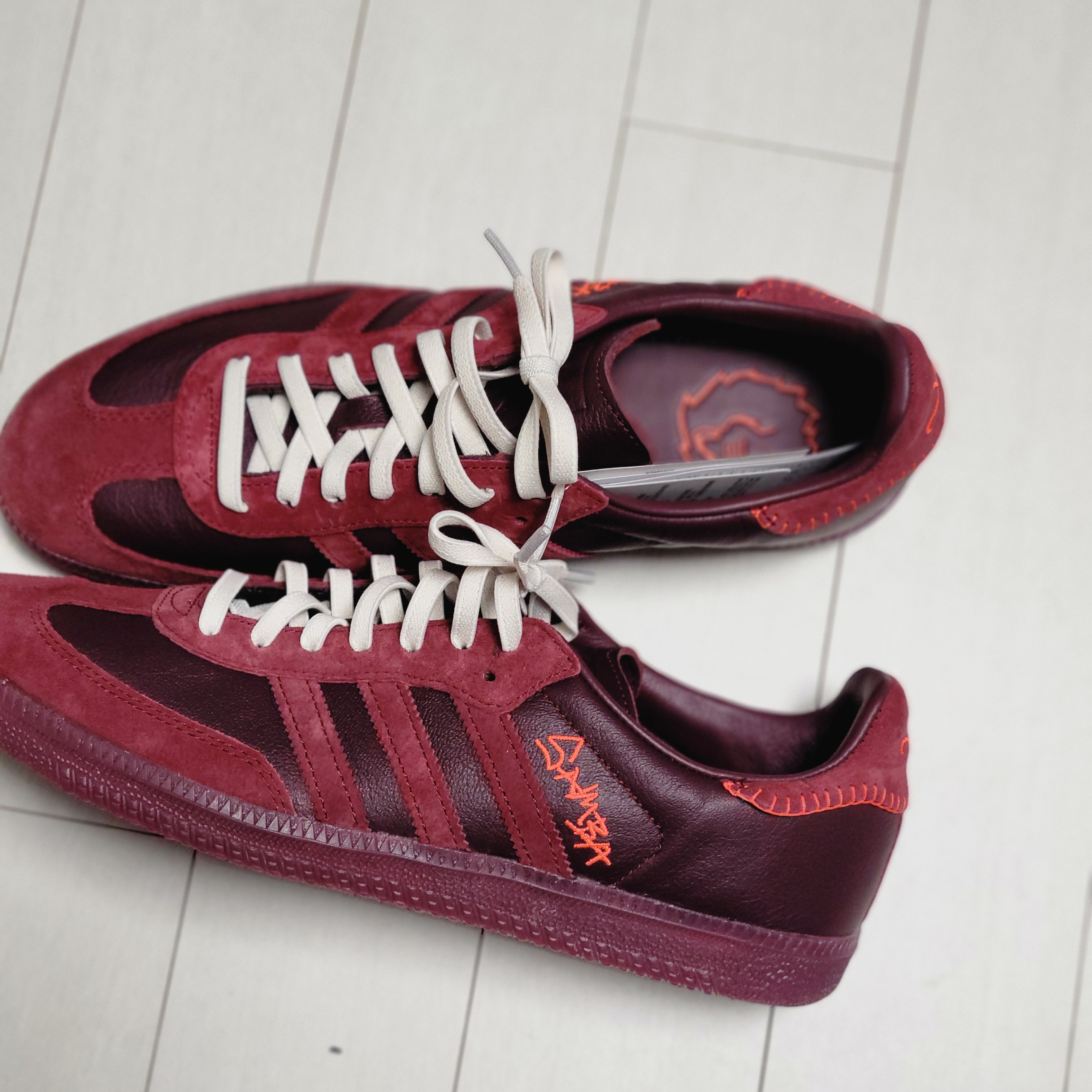 Adidas x Jonah Hill Samba Maroon 착용 스타일 - 2