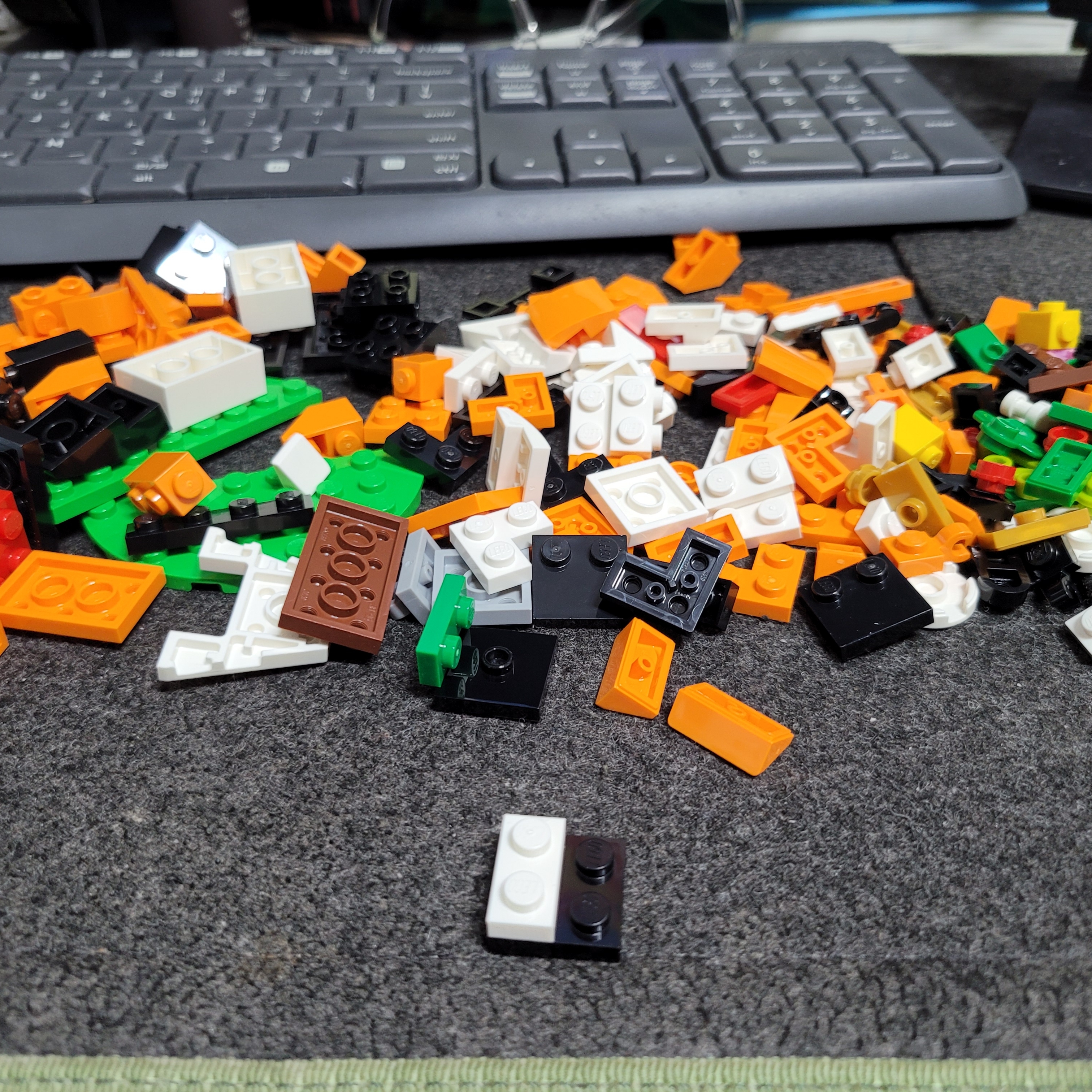 Lego Year of the Tiger 착용 스타일 - 2
