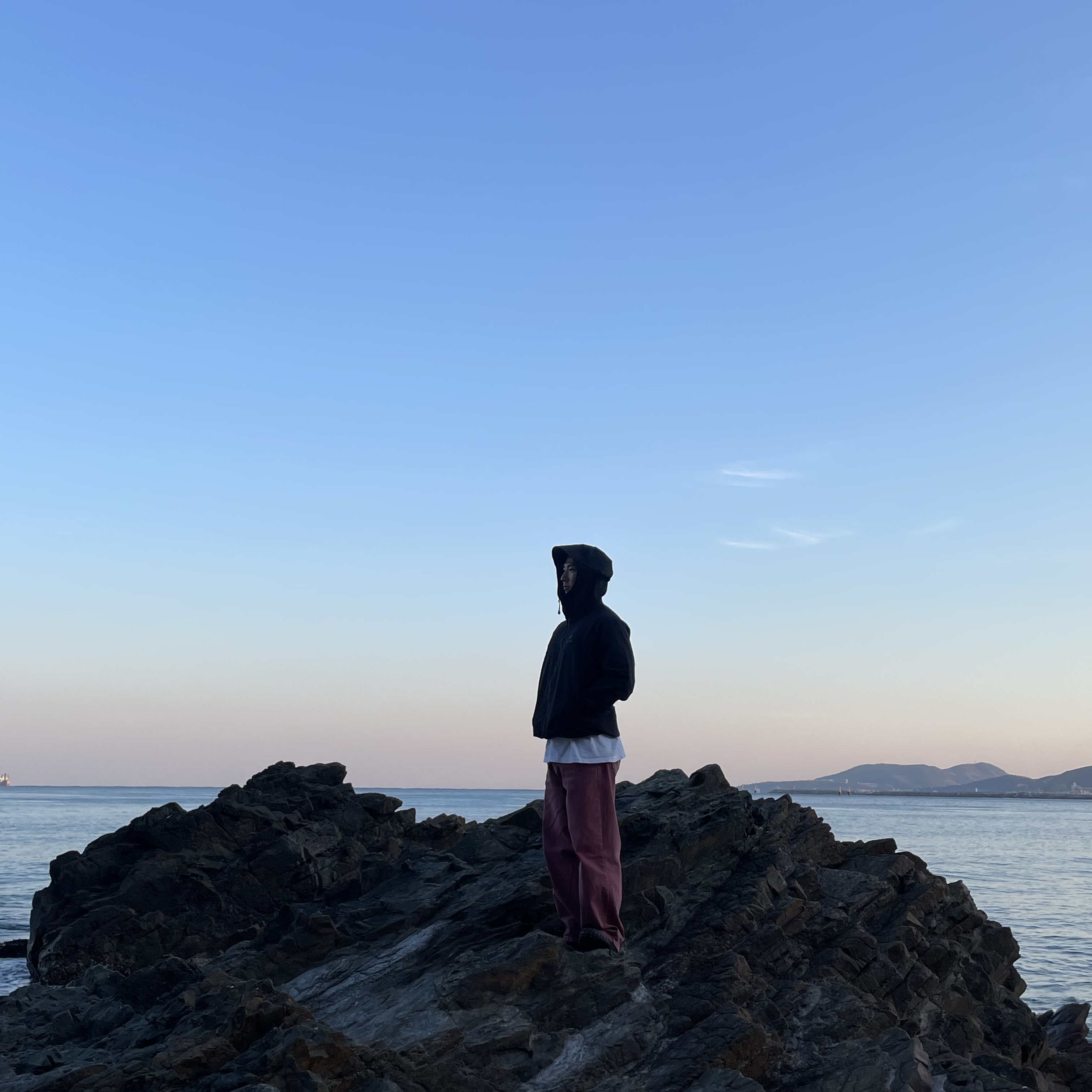 Arc'teryx Atom LT Hoody Black, Arc'teryx Gamma LT Hoody Black 착용 스타일