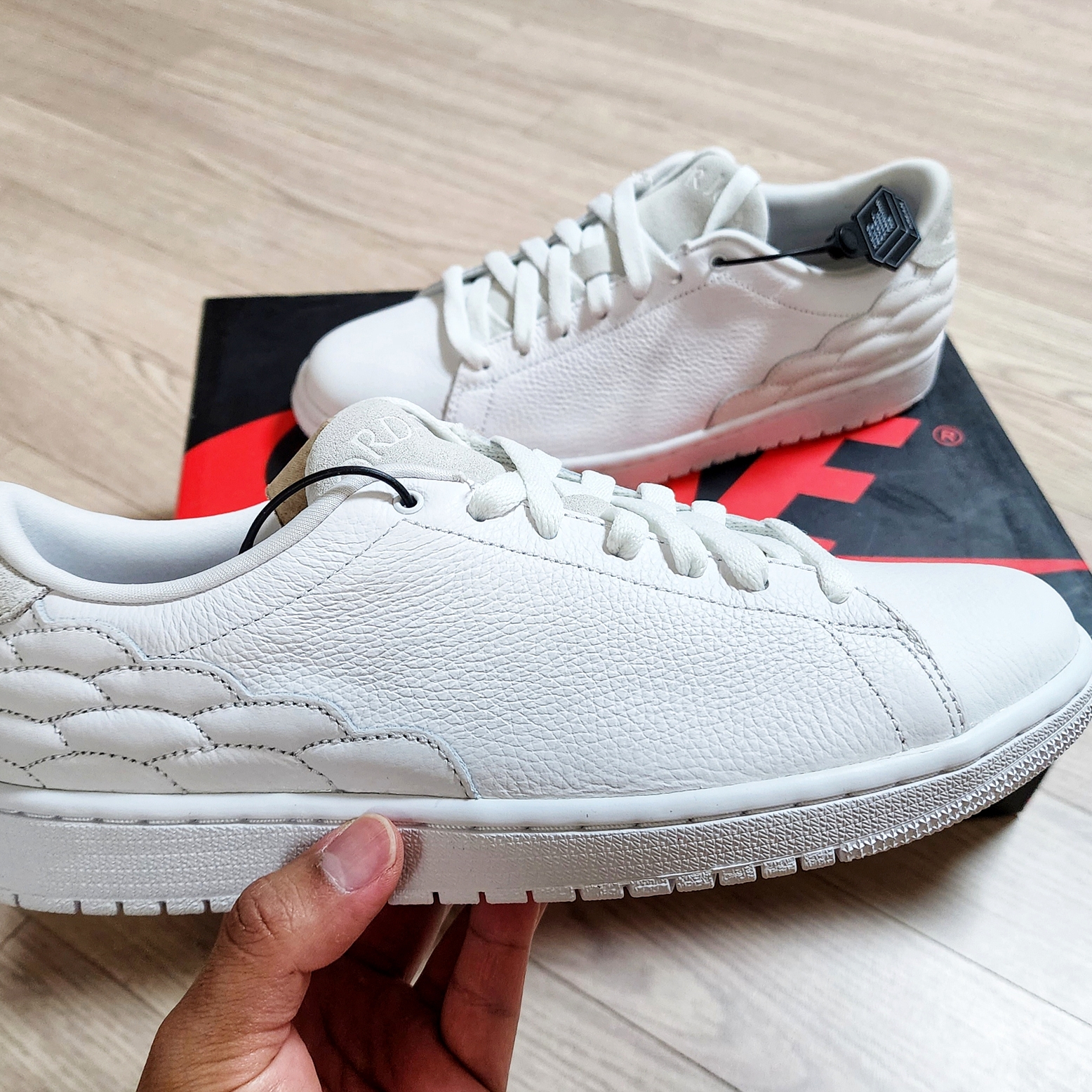 Jordan 1 Centre Court White On White 착용 스타일