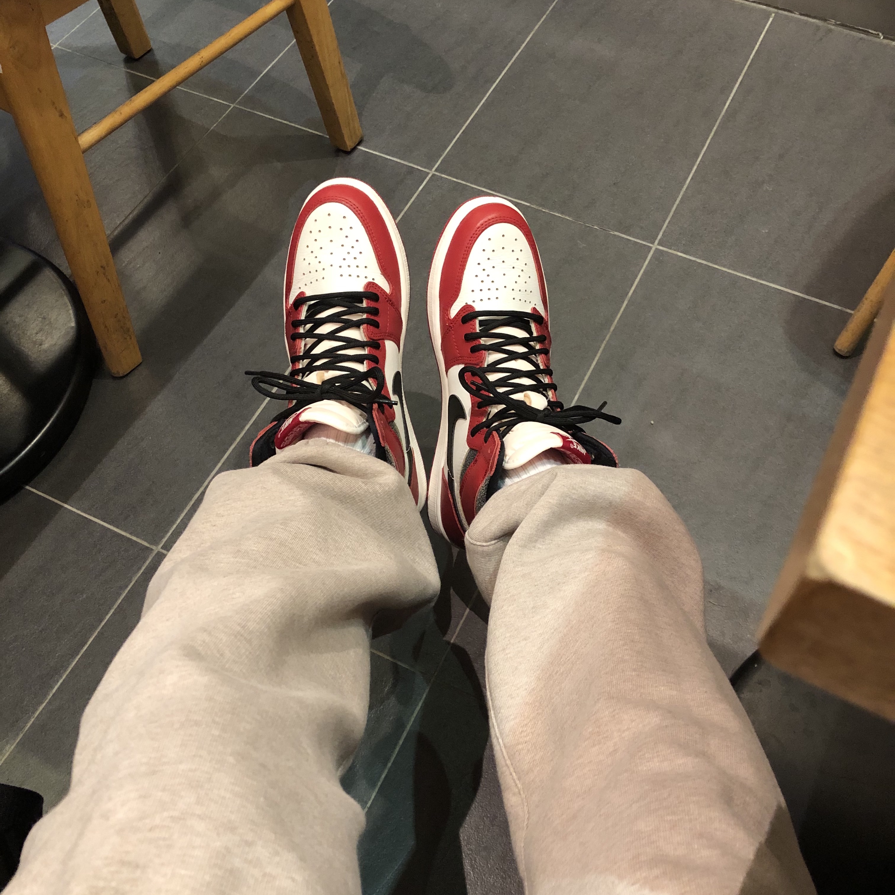 Jordan 1 Retro High OG Chicago 2022 착용 스타일 - 4