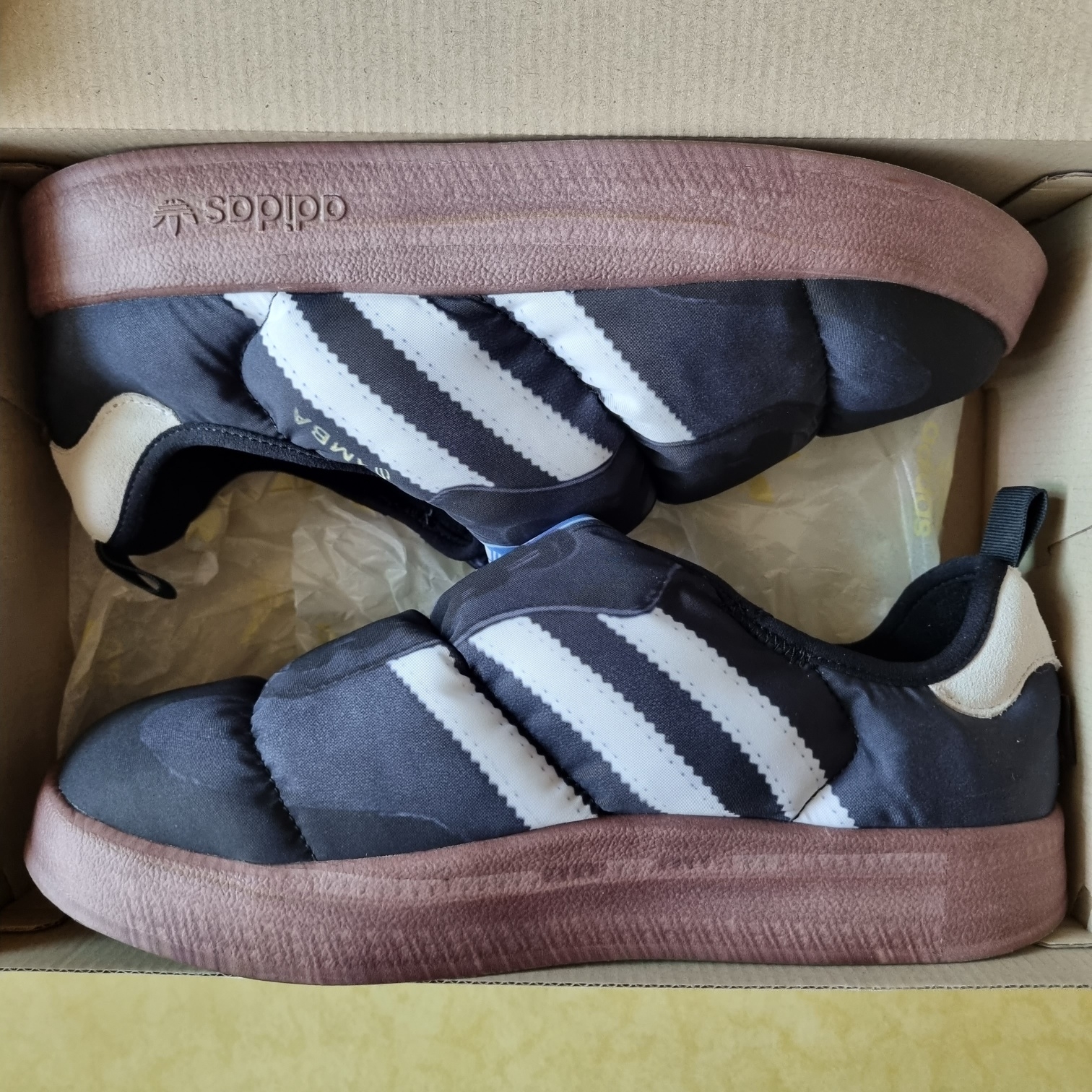 Adidas Puffylette Samba Core Black 착용 스타일