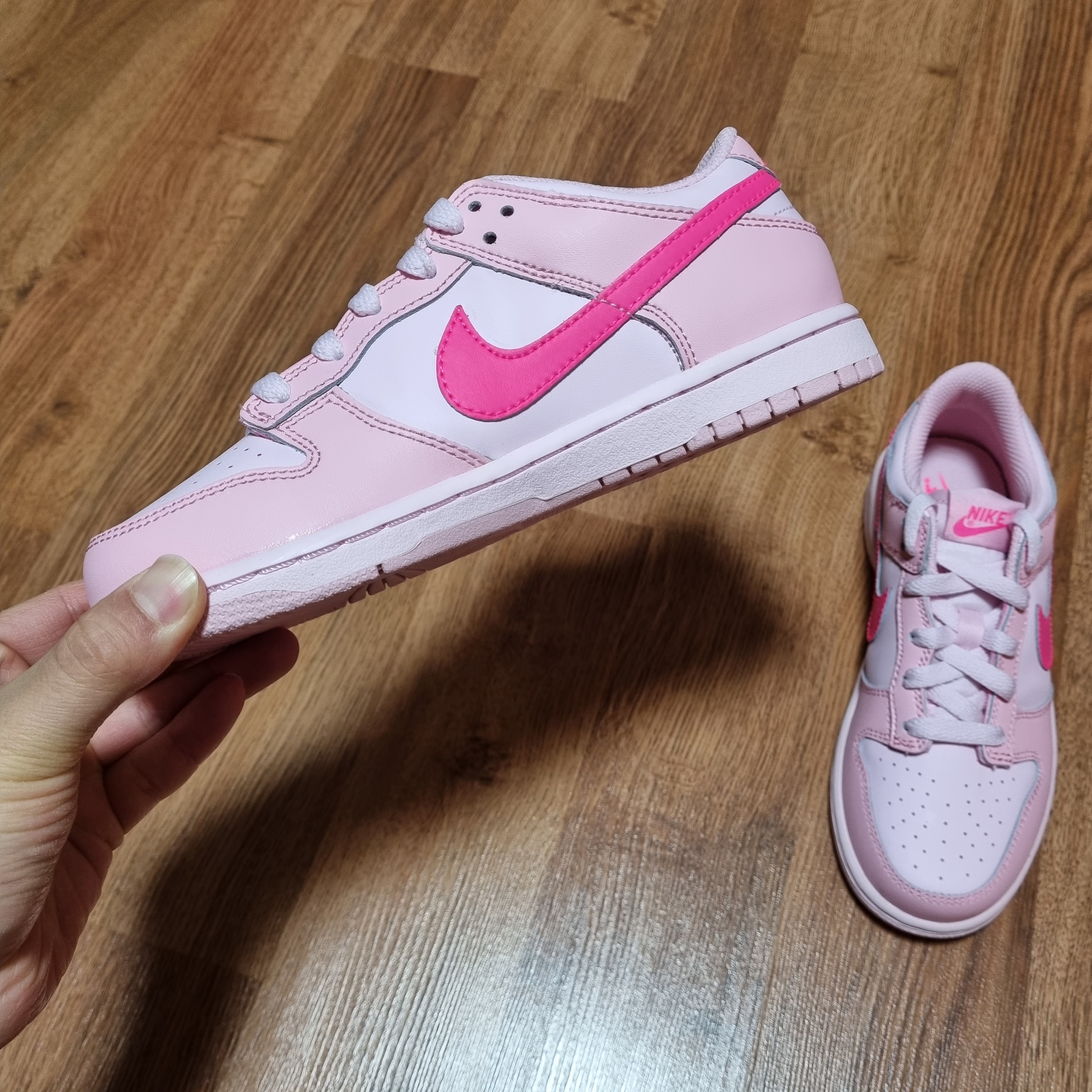 (PS) Nike Dunk Low Triple Pink 착용 스타일 - 1