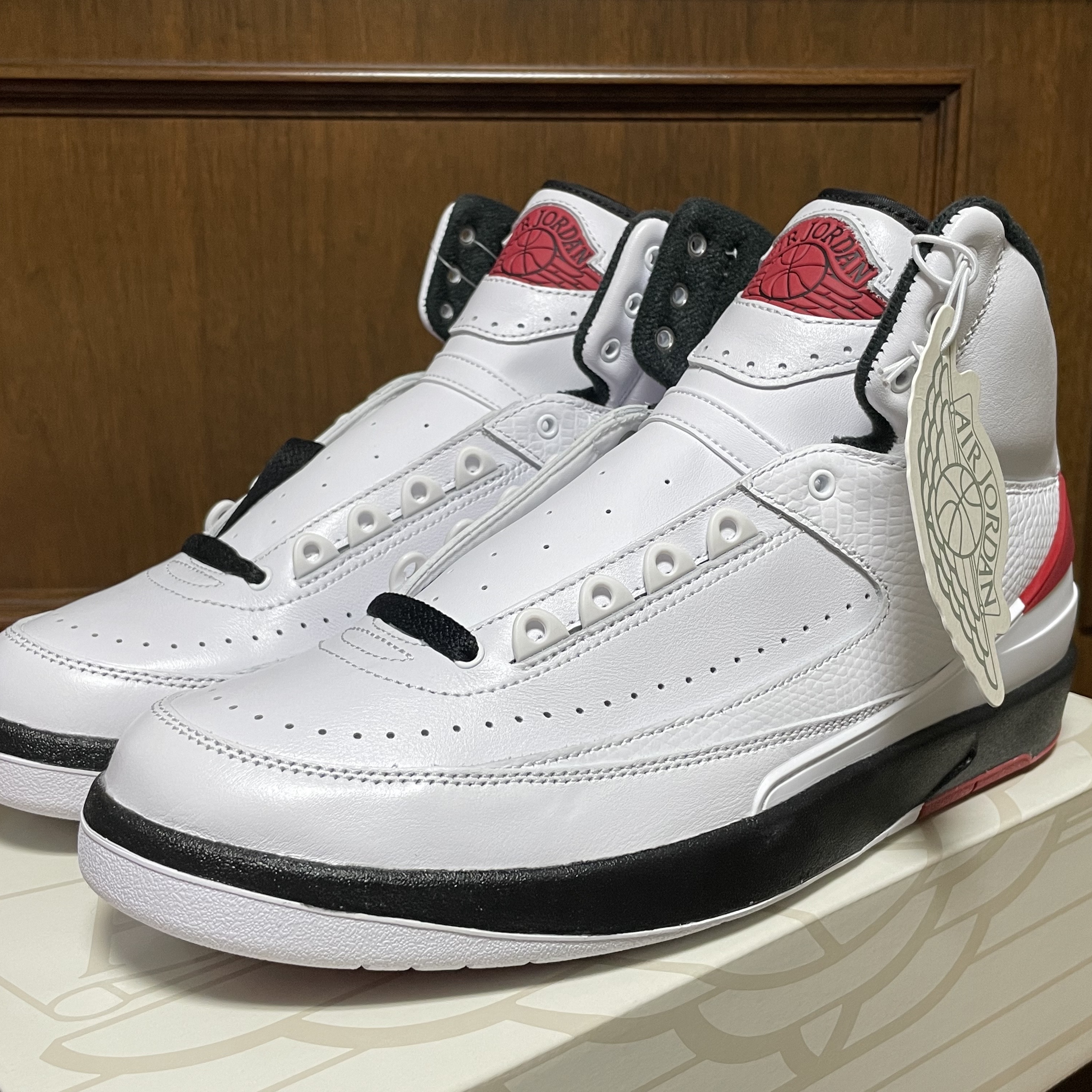Jordan 2 Retro OG Chicago 착용 스타일 - 2