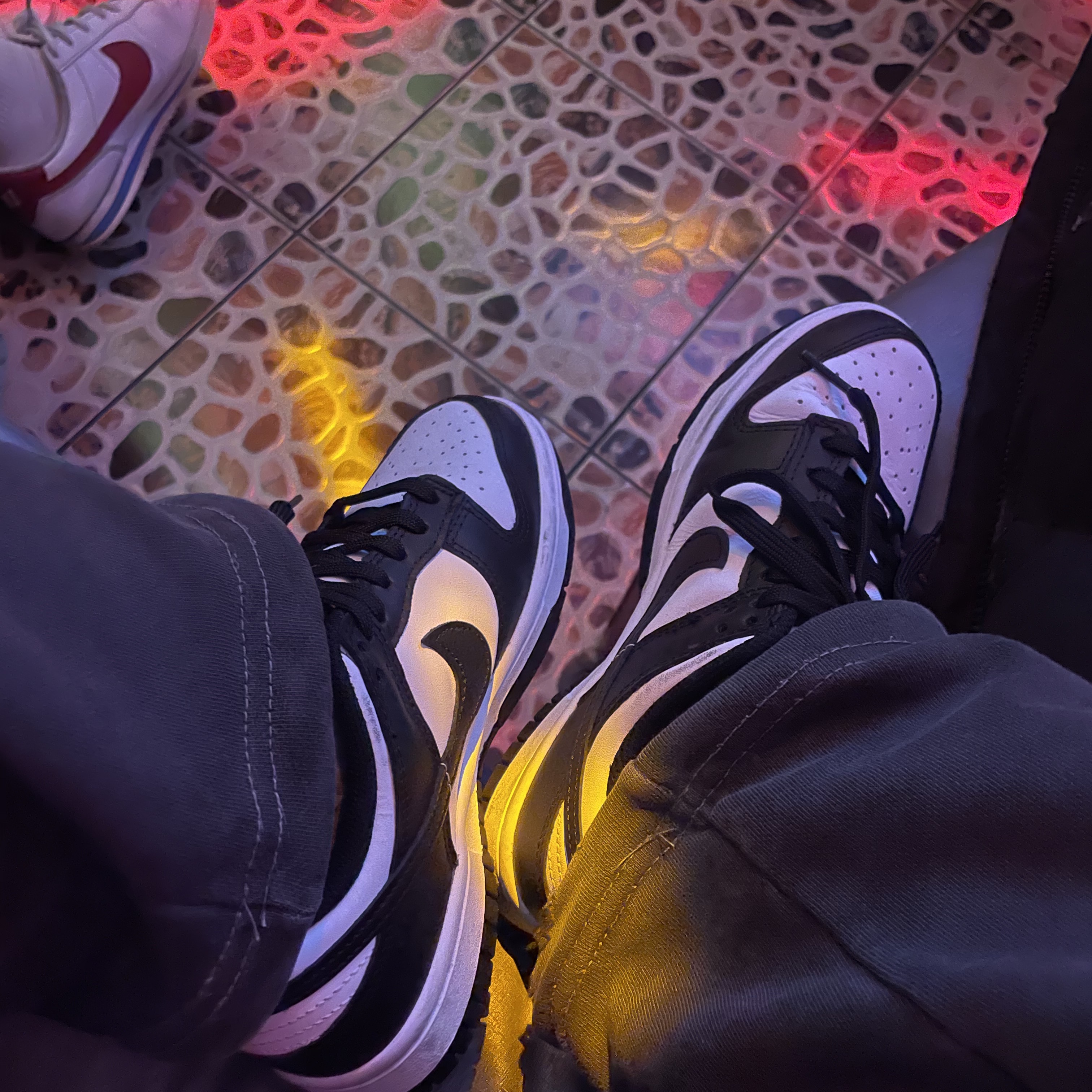 (W) Nike Dunk Low Black 착용 스타일