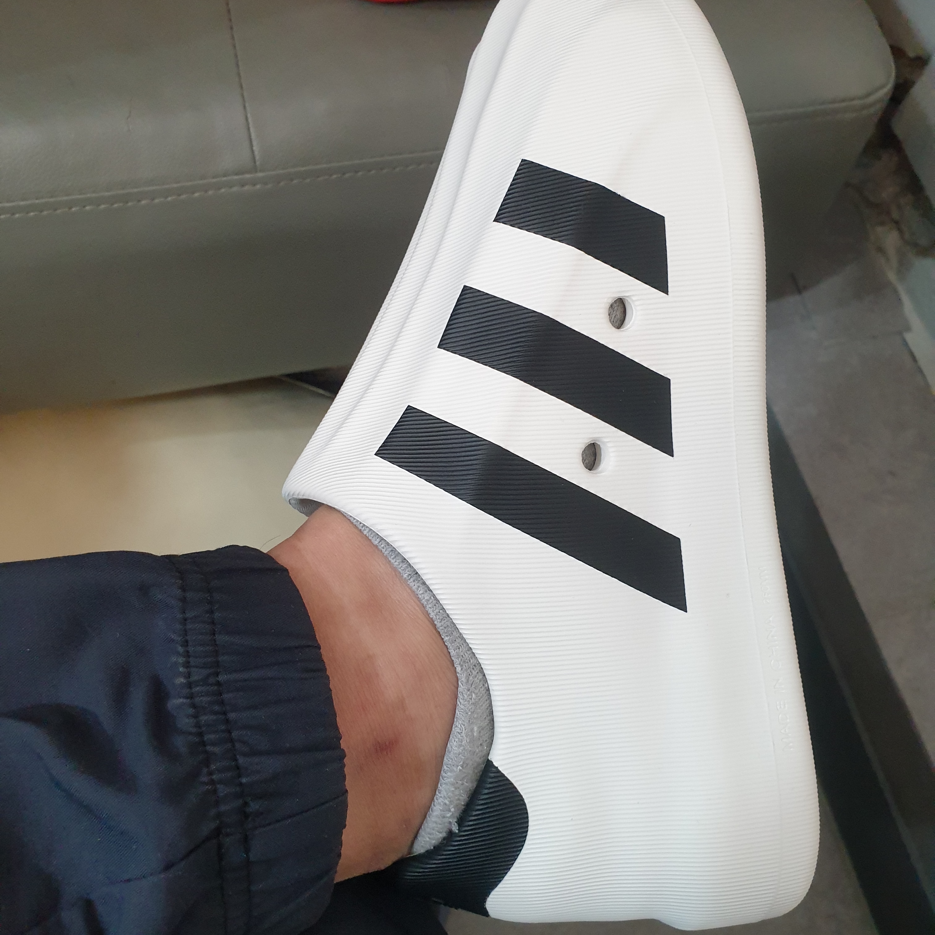 Adidas Adifom Superstar Core White 착용 스타일 - 1