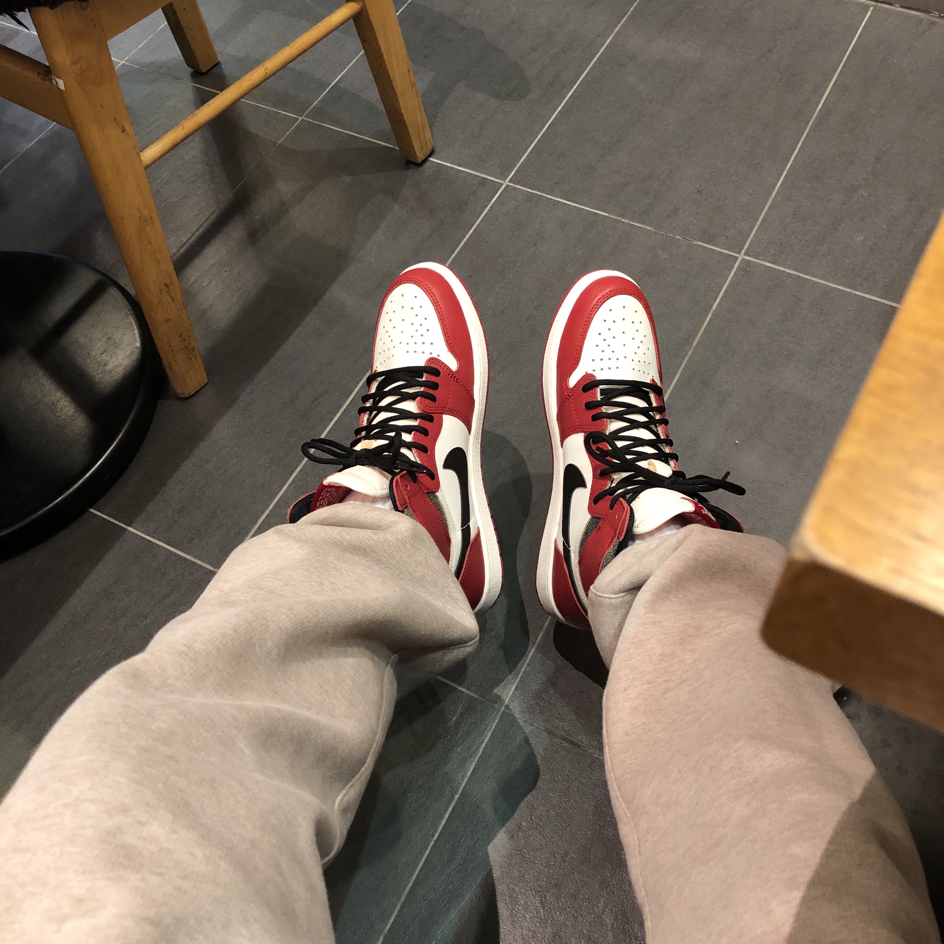 Jordan 1 Retro High OG Chicago 2022 착용 스타일 - 1