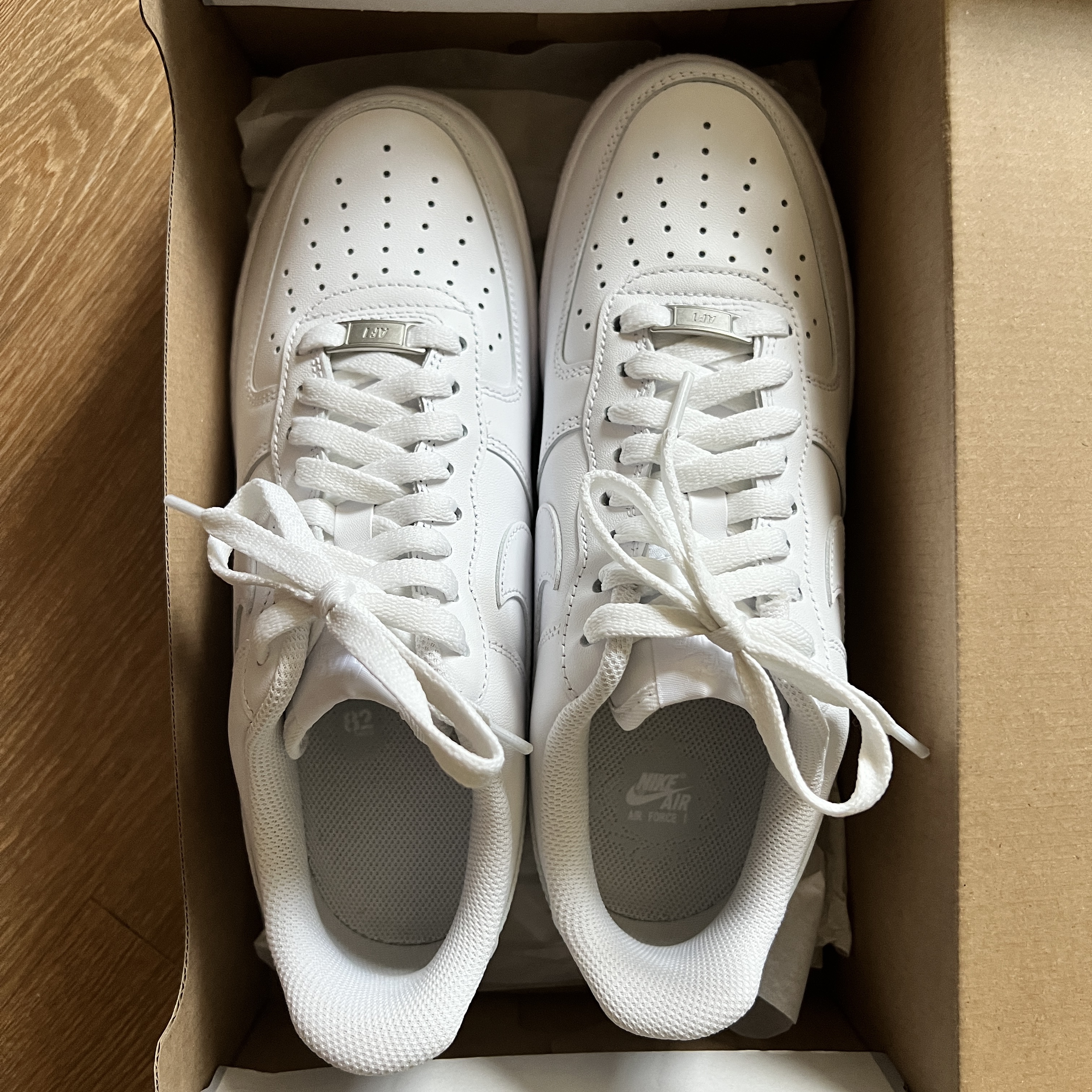 Nike Air Force 1 '07 Low White 착용 스타일 - 2