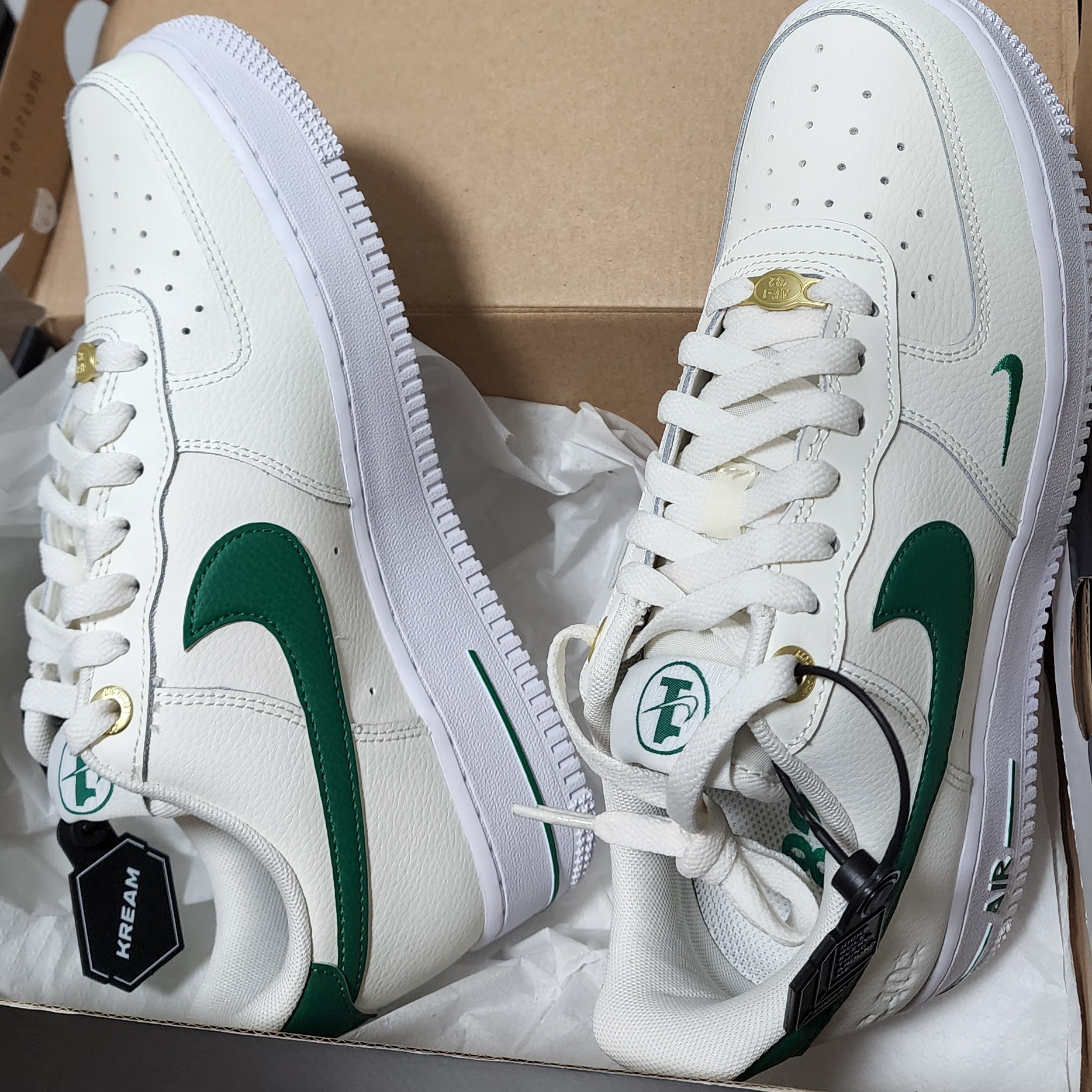 Nike Air Force 1 '07 LV8 40th Anniversary Join Forces Sail Malachite 착용 스타일