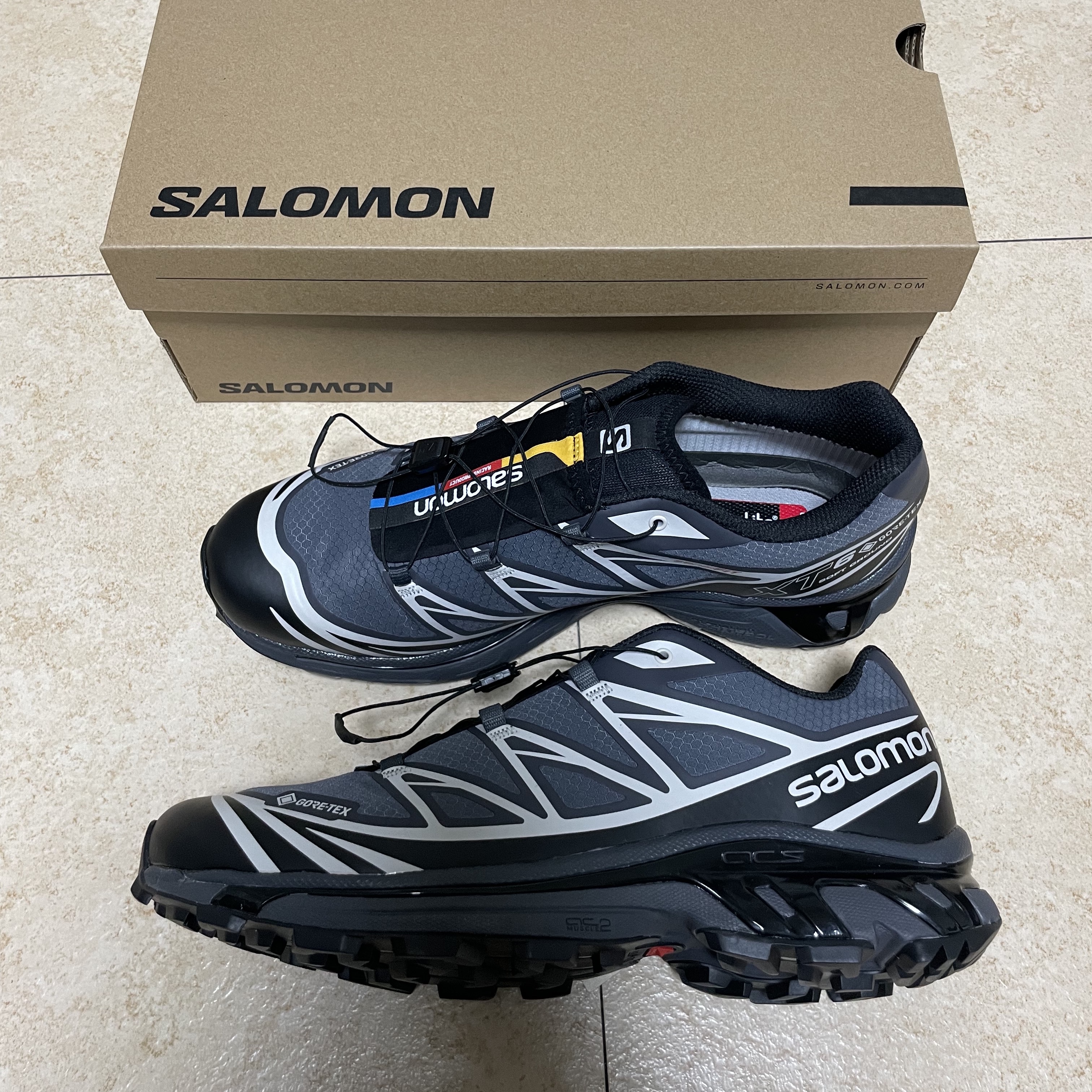 Salomon XT-6 Gore-Tex Black Ebony 착용 스타일