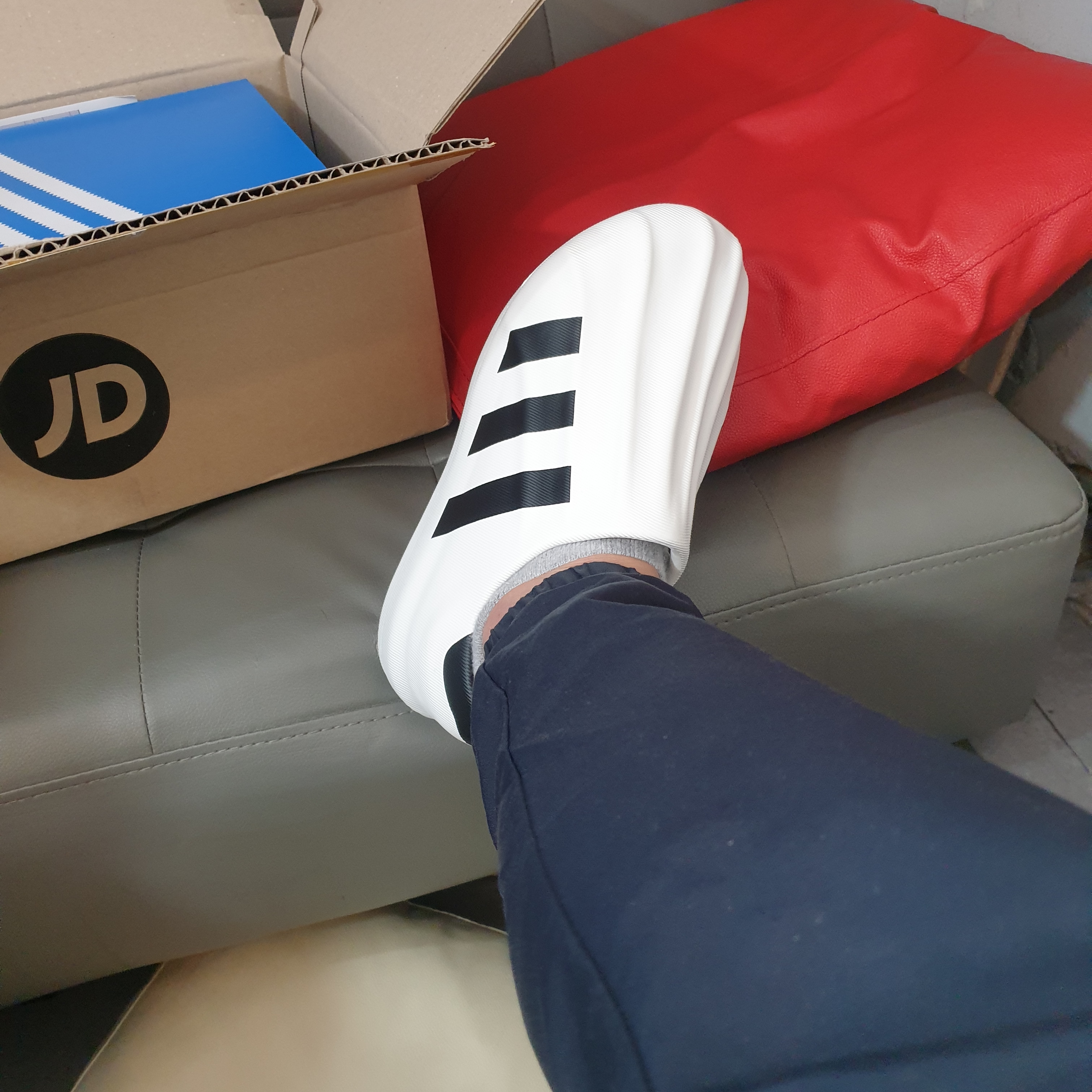 Adidas Adifom Superstar Core White 착용 스타일 - 4