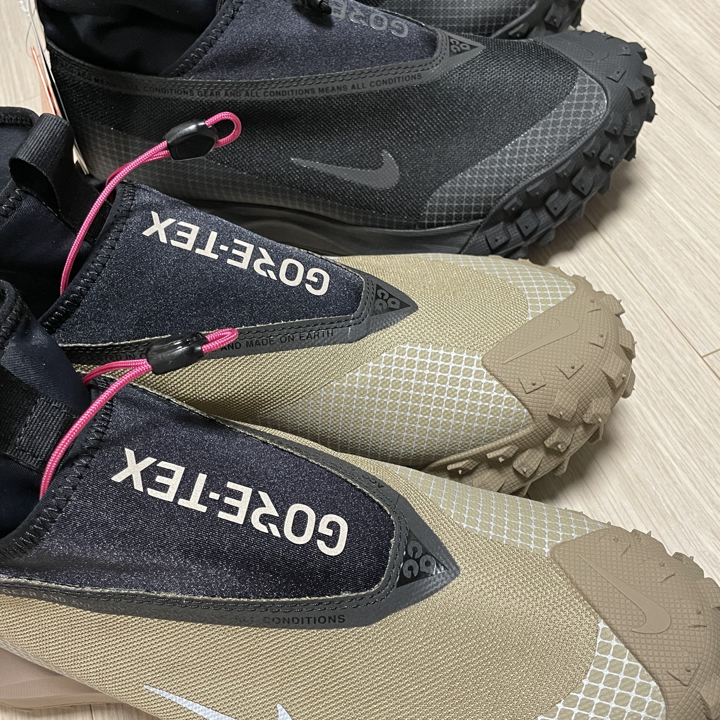 Nike ACG Mountain Fly Gore-Tex Black and Dark Grey, Nike ACG Mountain Fly Gore-Tex Khaki 착용 스타일 - 2
