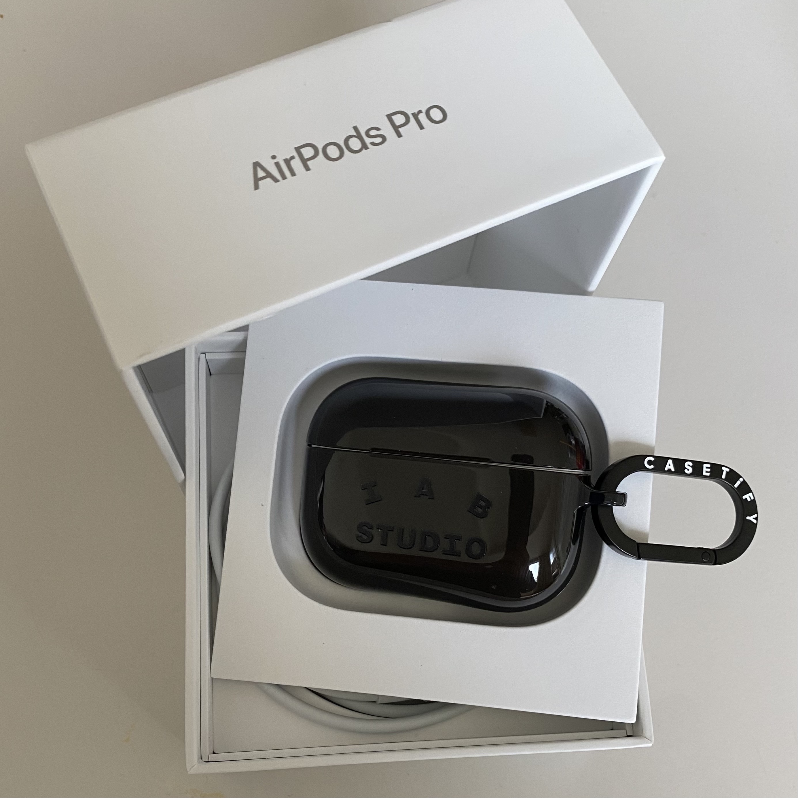 Casetify x IAB Studio Single Black Logo AirPods Pro Case Black, Apple AirPods Pro 2nd Gen (Korean Ver.) 착용 스타일