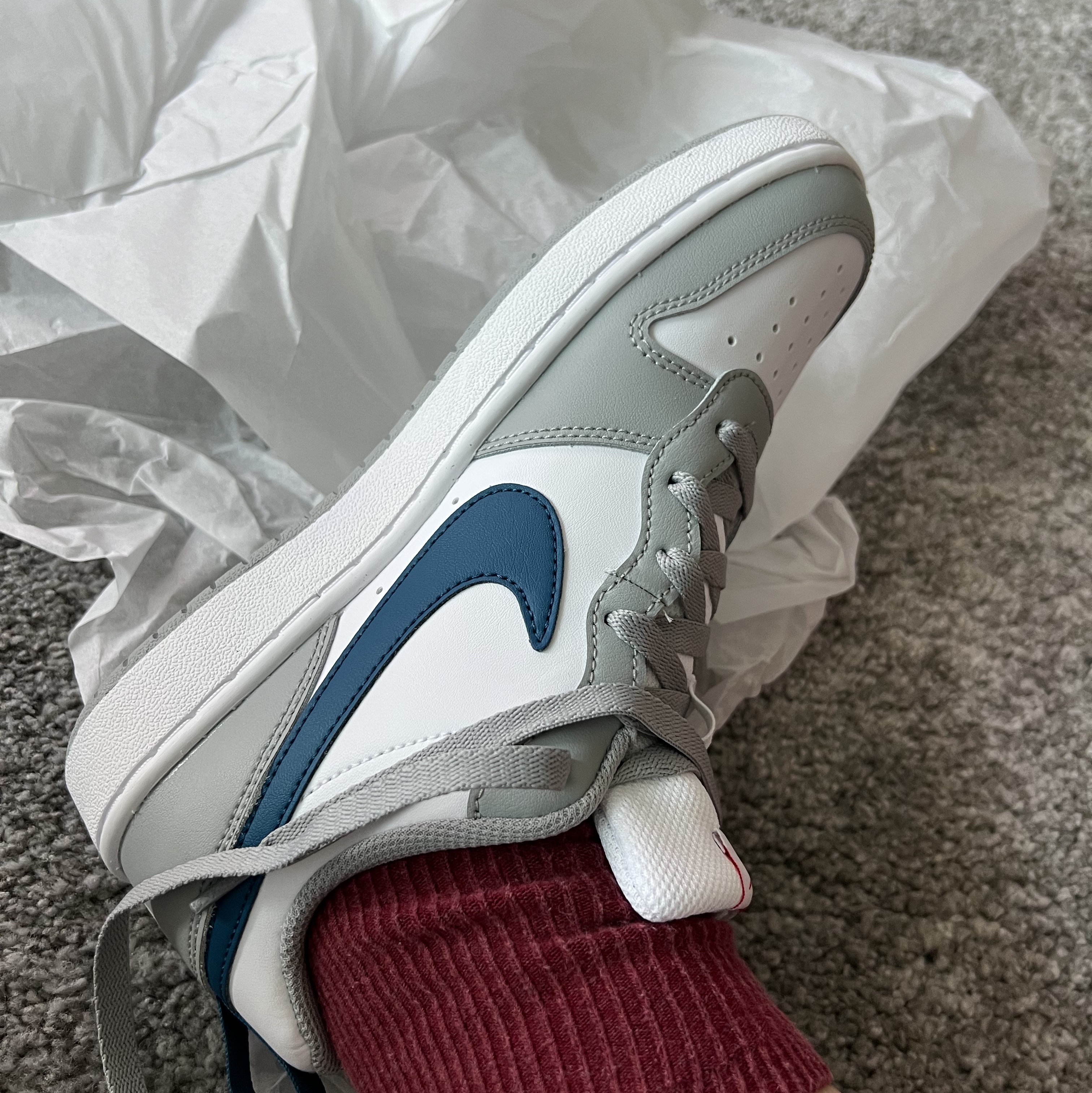 (GS) Nike Court Borough Low 2 Light Smoke Grey 착용 스타일