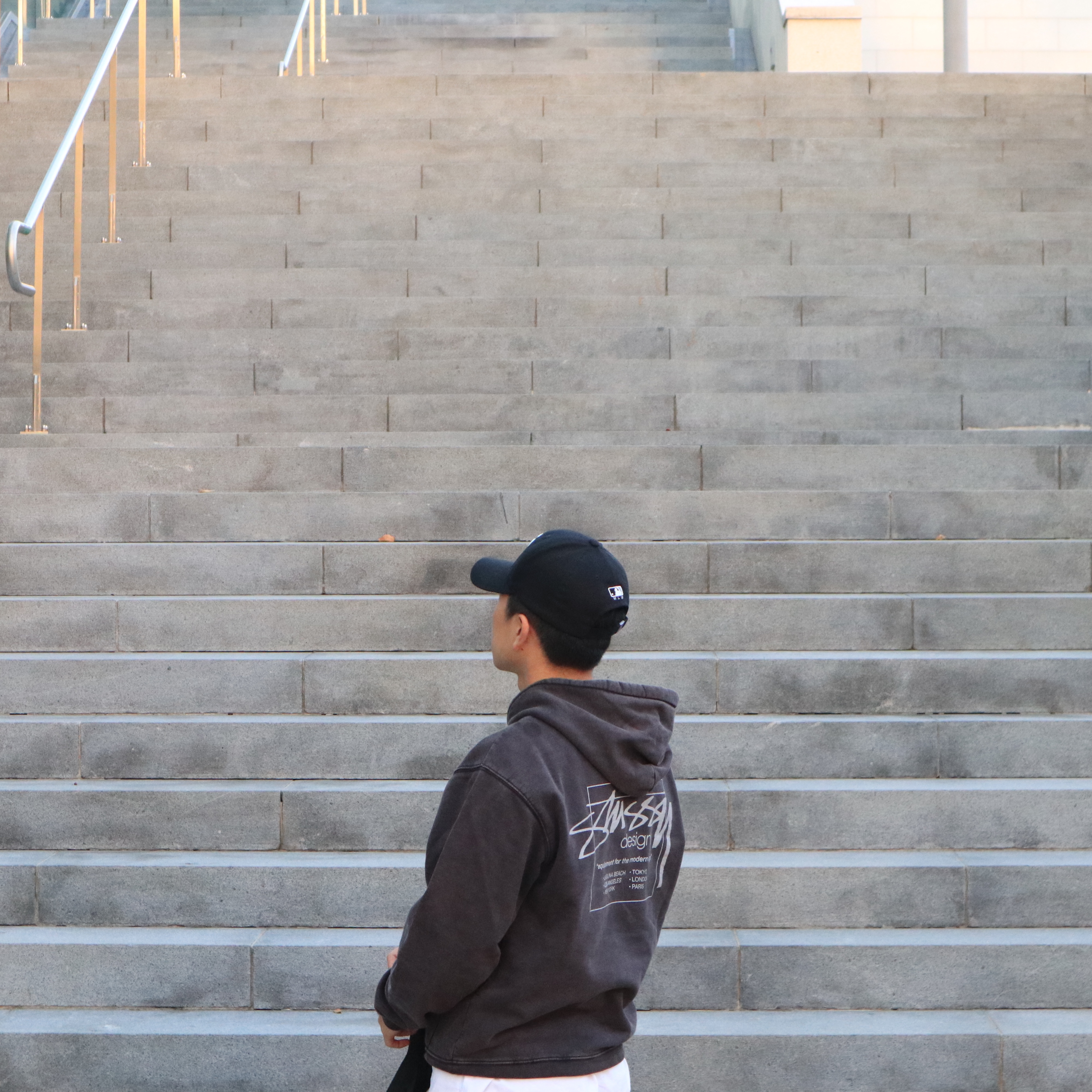 Stussy Dyed Stussy Designs Hoodie Black 착용 스타일