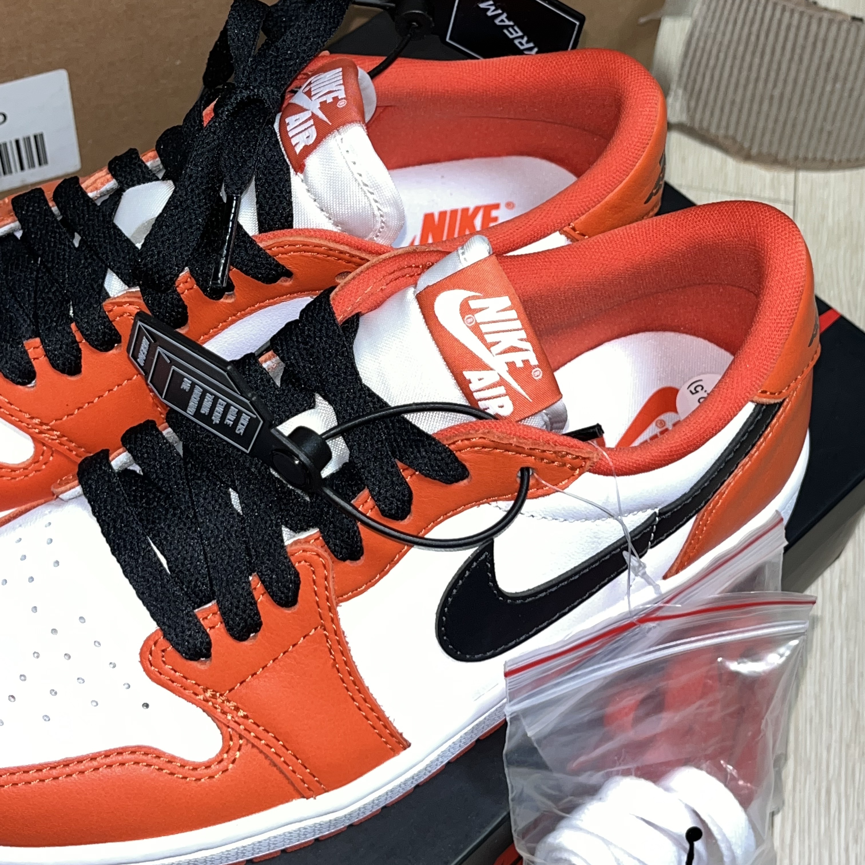 (W) Jordan 1 Low OG Starfish 착용 스타일