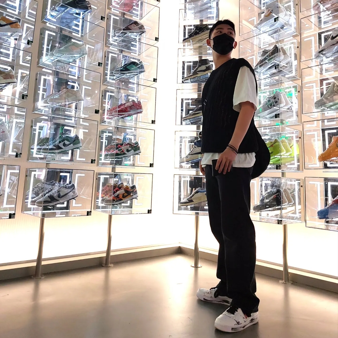 Nike x Peaceminusone Air Force 1 Low Para-Noise 2.0 착용 스타일 - 1