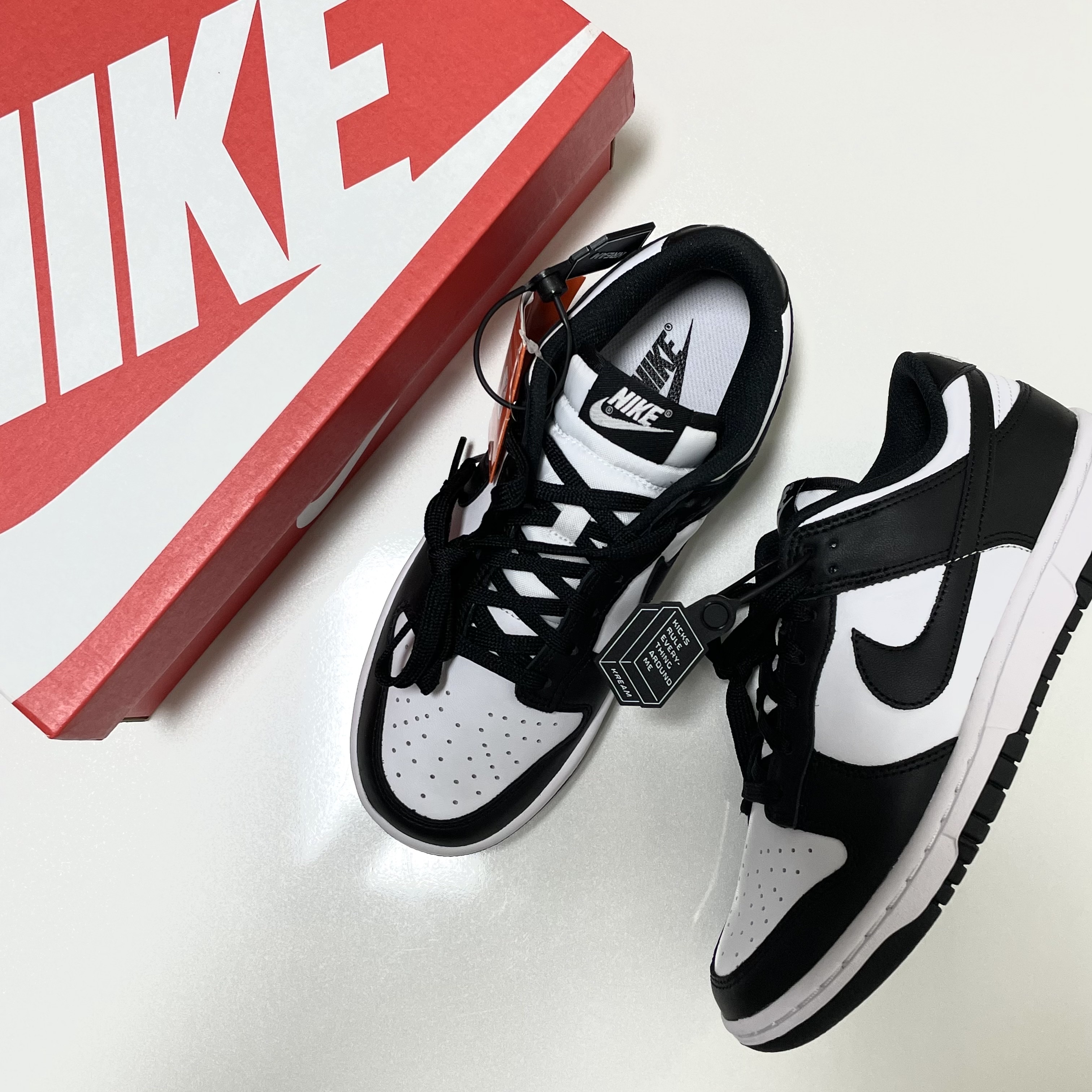(W) Nike Dunk Low Black 착용 스타일