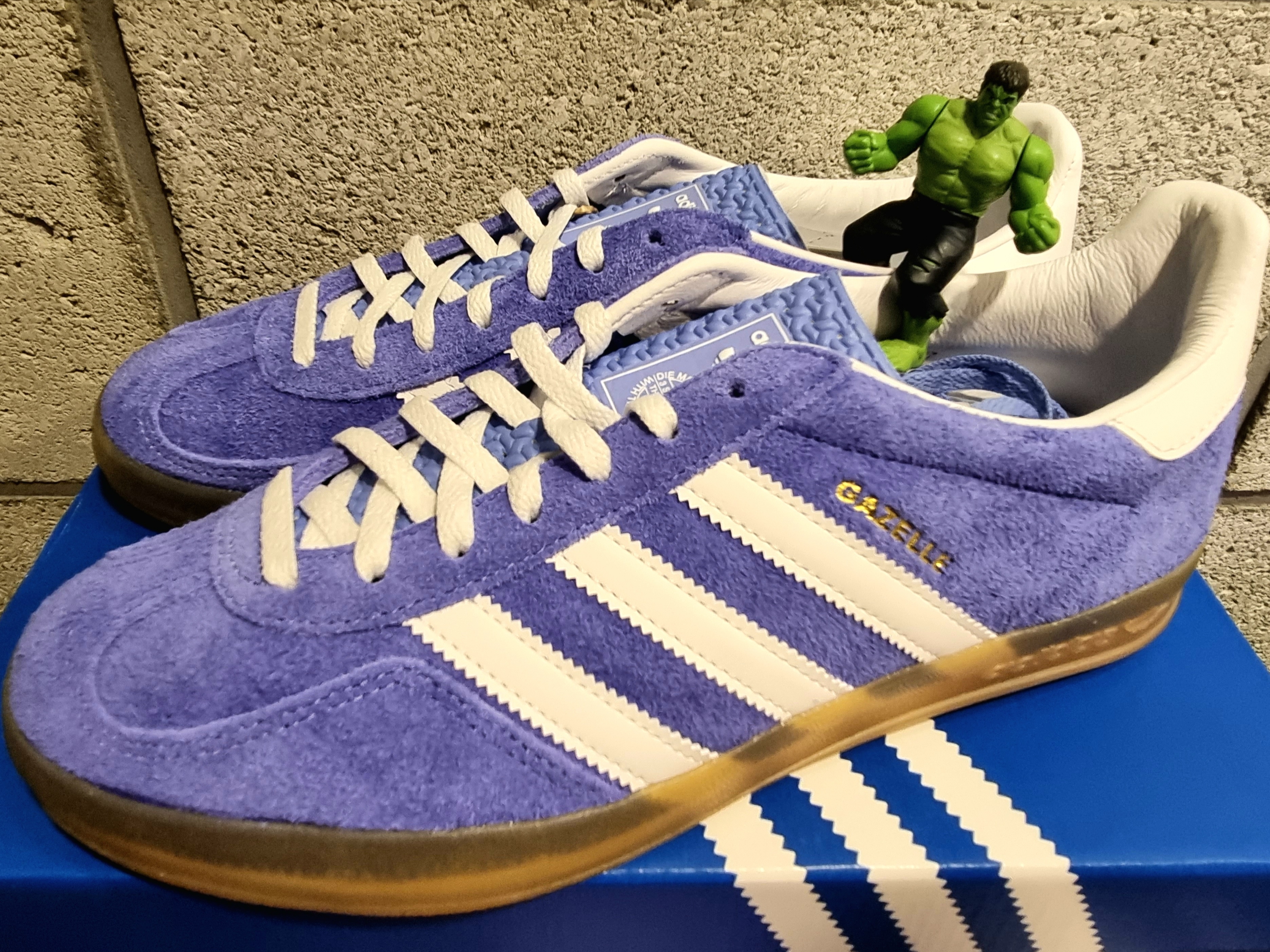 (W) Adidas Gazelle Indoor Blue Fusion Cloud White 착용 스타일 - 1