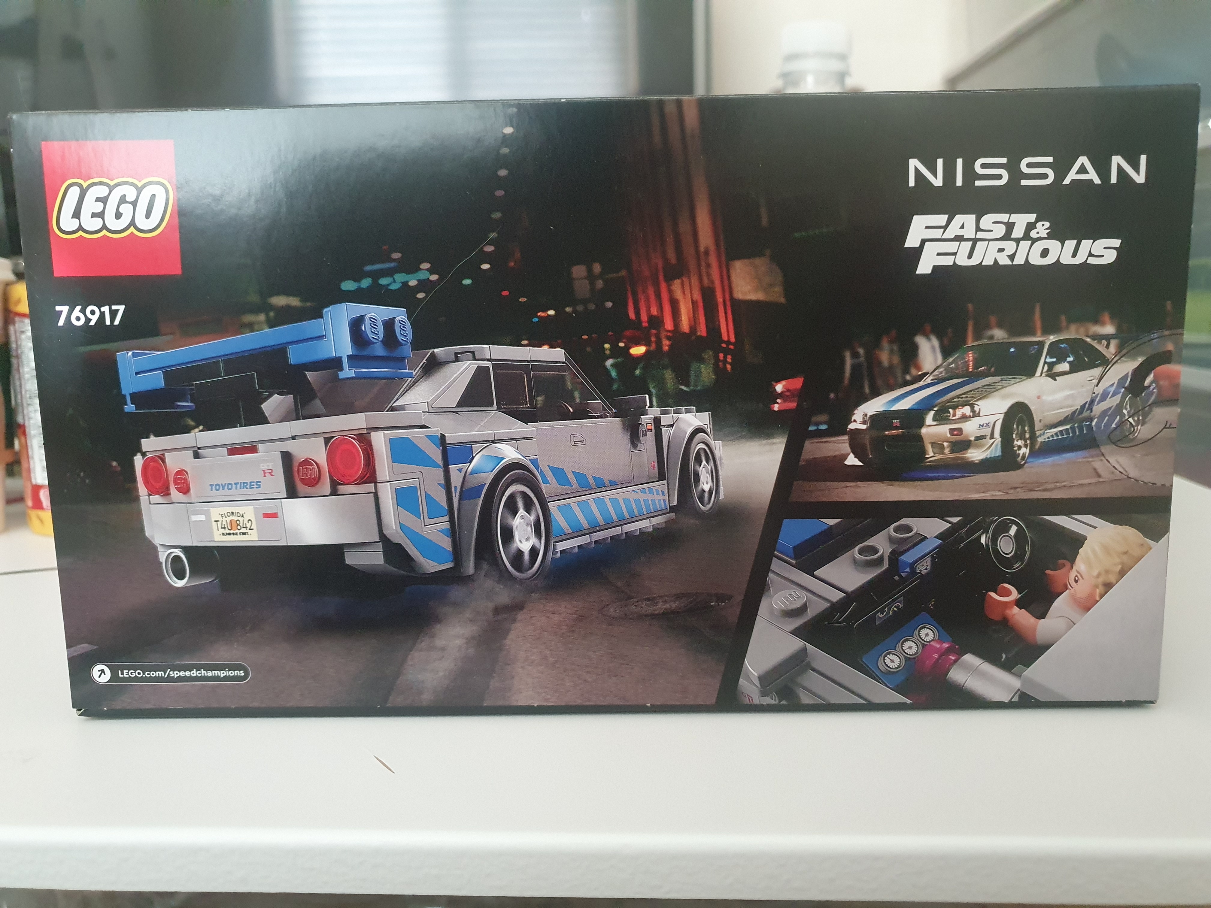 Lego 2 Fast 2 Furious Nissan Skyline GT-R (R34) 착용 스타일 - 2