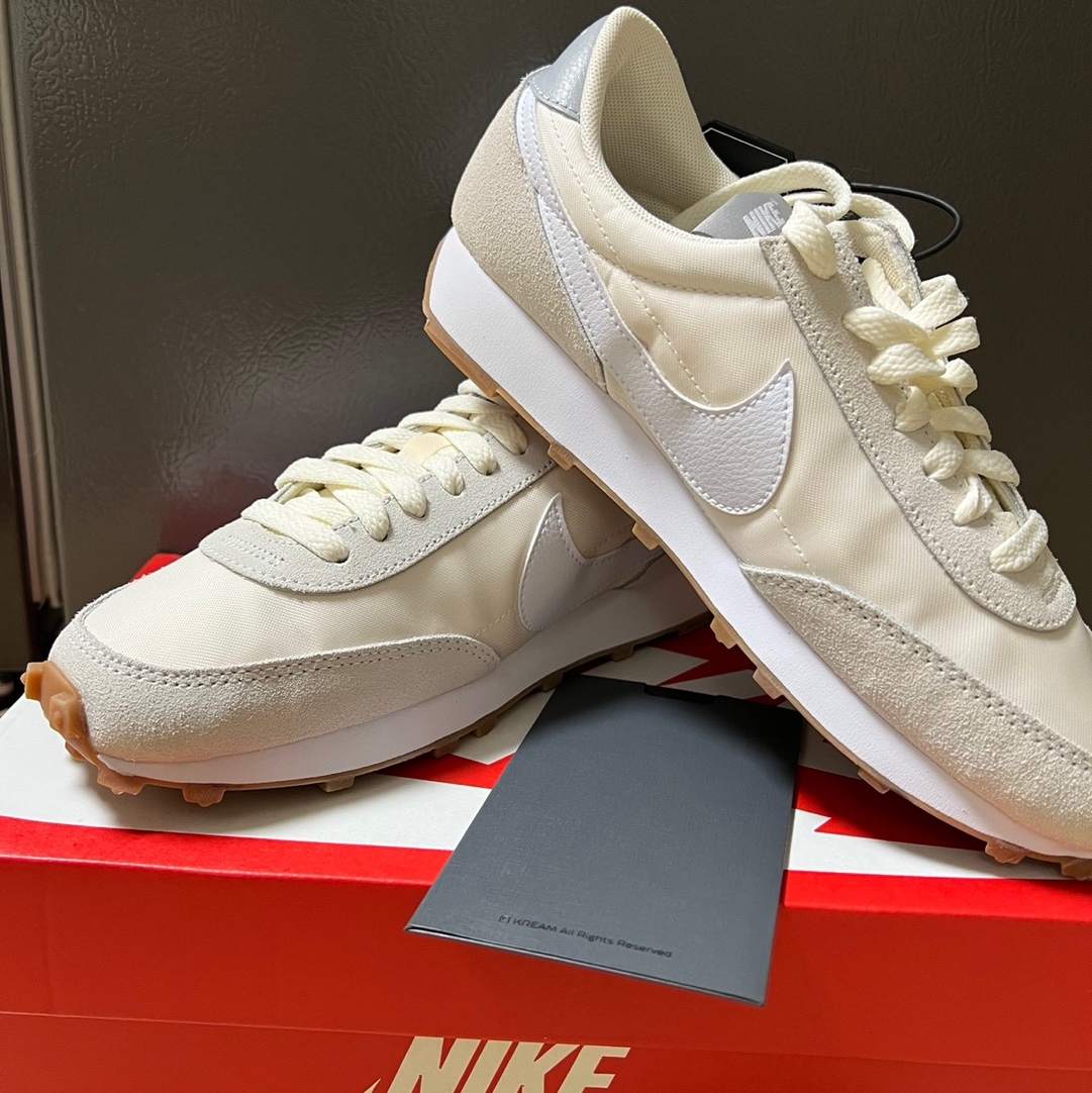 (W) Nike Daybreak Summit White 착용 스타일