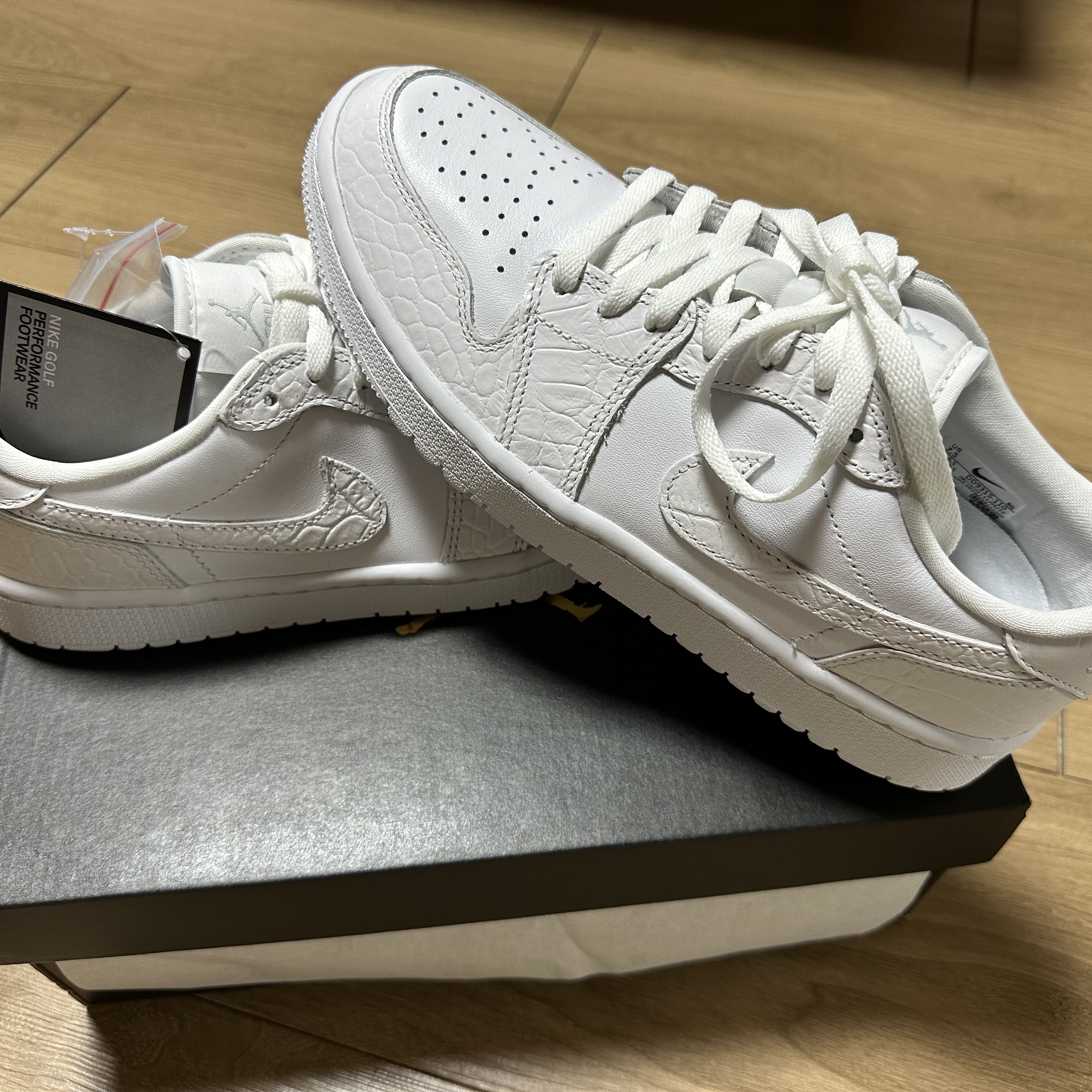 Jordan 1 Low Golf Pure Platinum 착용 스타일 - 1