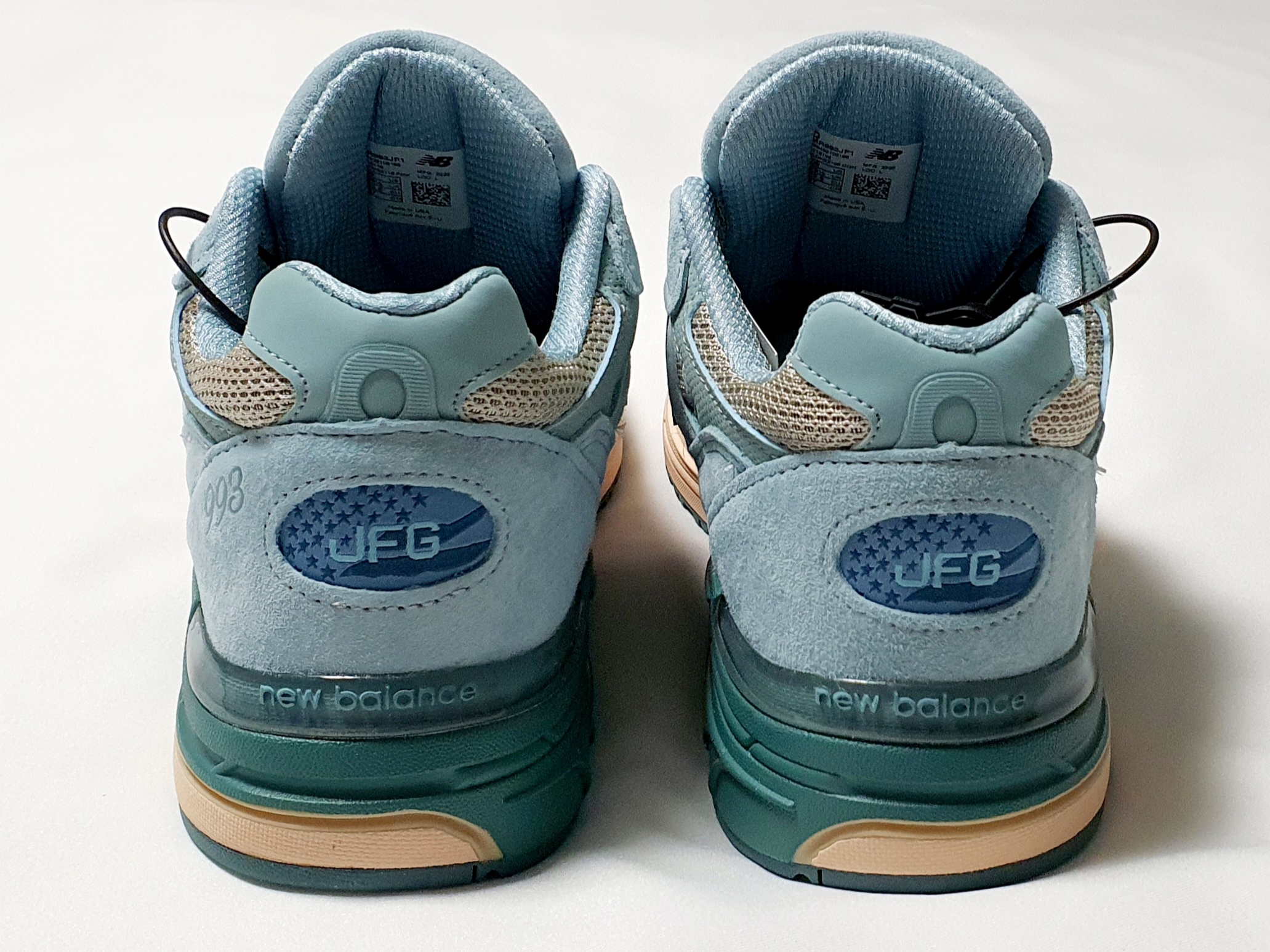 New Balance x Joe Freshgoods 993 Made in USA Arctic Blue 착용 스타일 - 5
