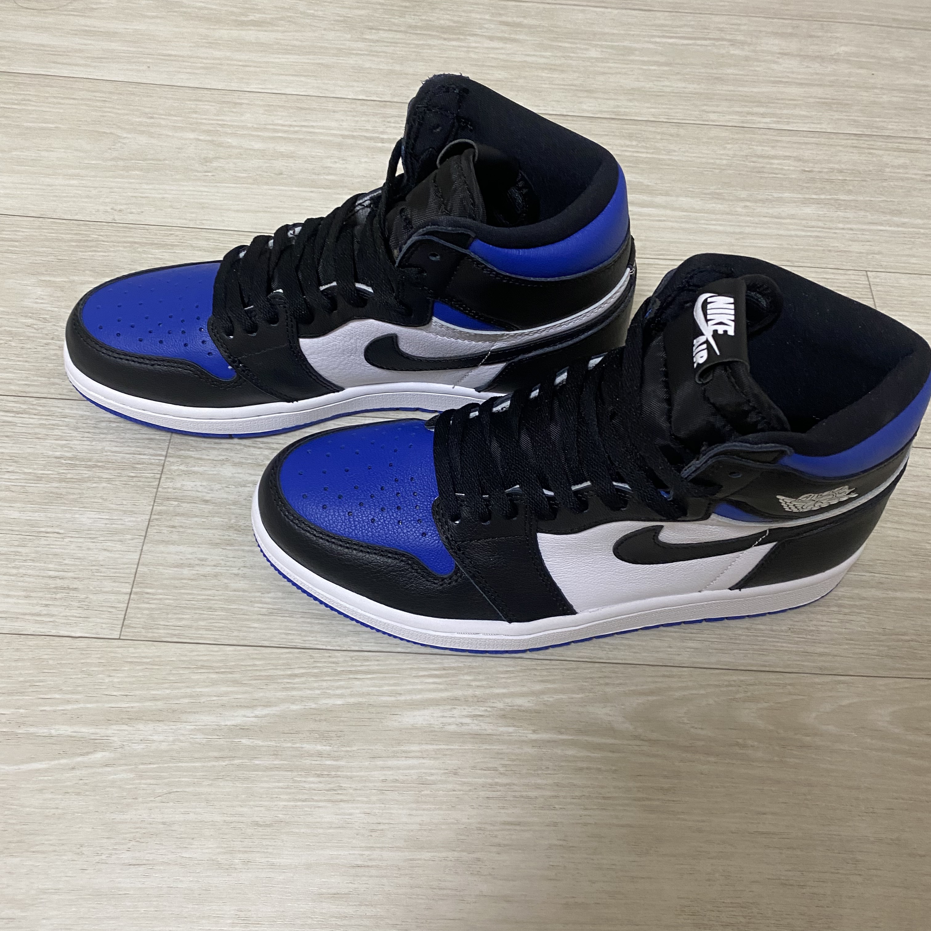 Jordan 1 Retro High OG Royal Toe 착용 스타일 - 2