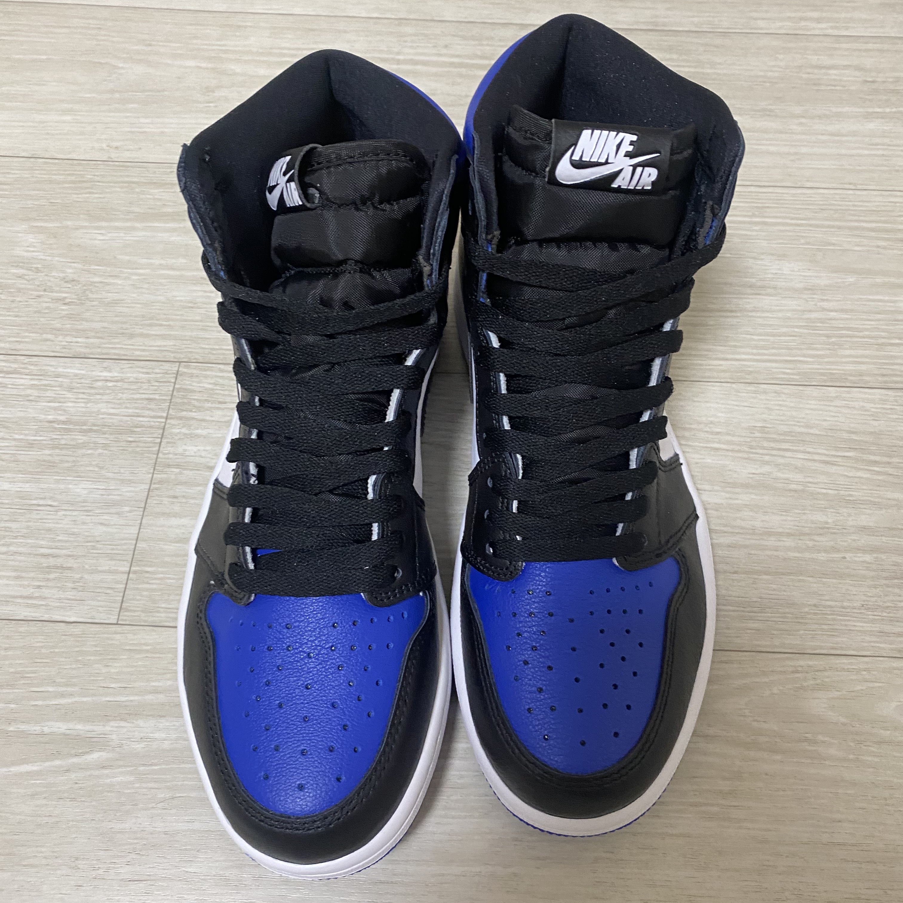 Jordan 1 Retro High OG Royal Toe 착용 스타일 - 1