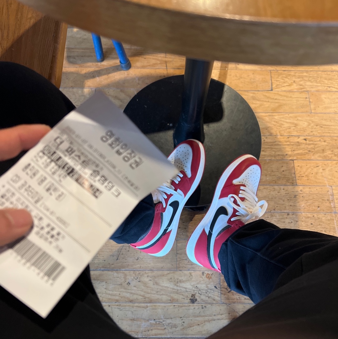 Jordan 1 Retro High OG Chicago 2022 착용 스타일 - 1