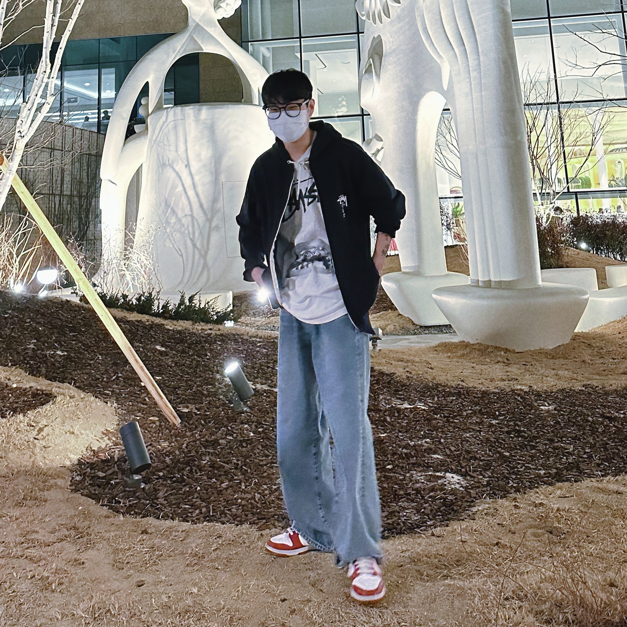 Stussy x Rick Owens 40 WT T-Shirt, Stussy World Tour Zip Hoodie Black 2022 착용 스타일