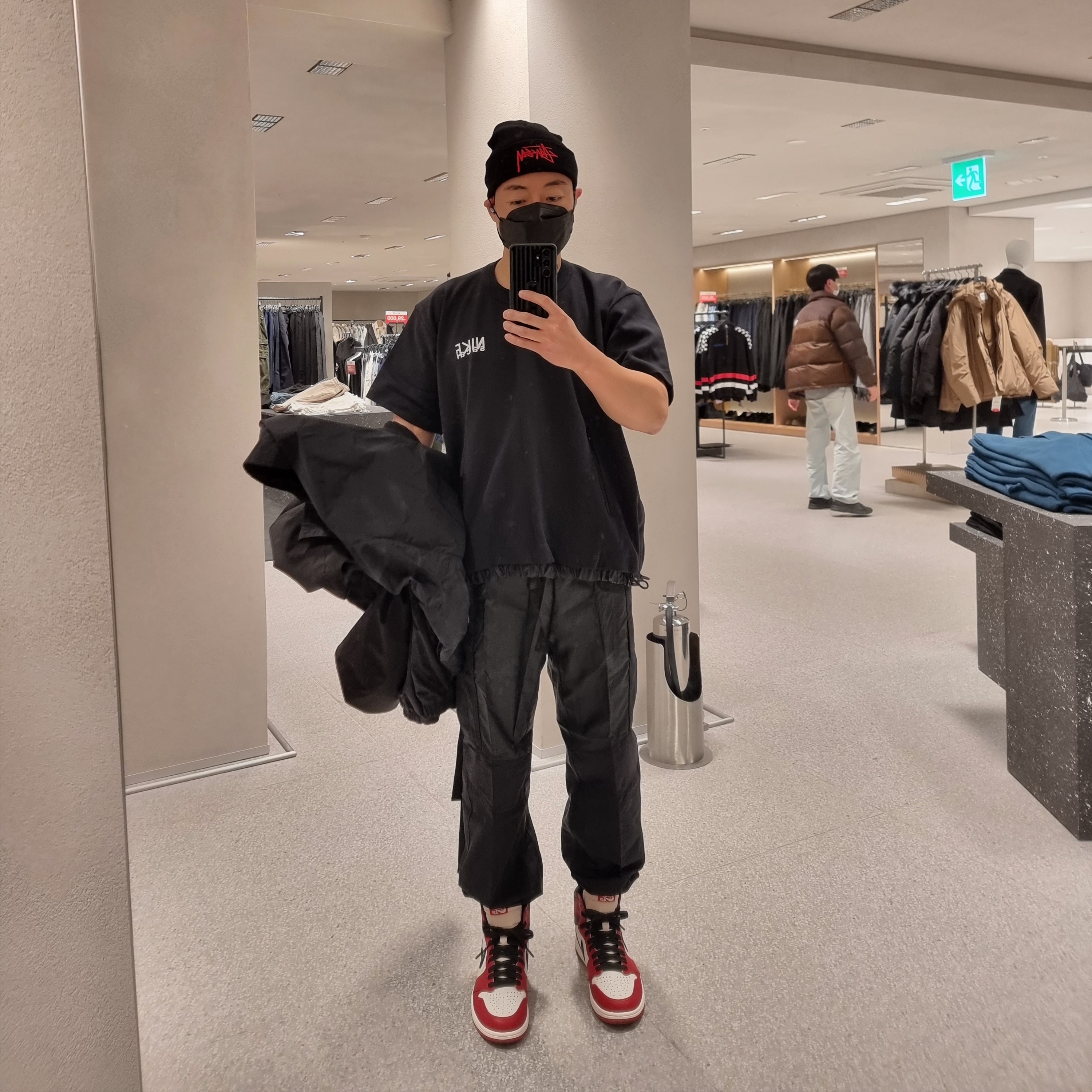 Nike x Sacai NRG Pants Black - Asia, Jordan 1 Retro High OG Chicago 2022 착용 스타일 - 3
