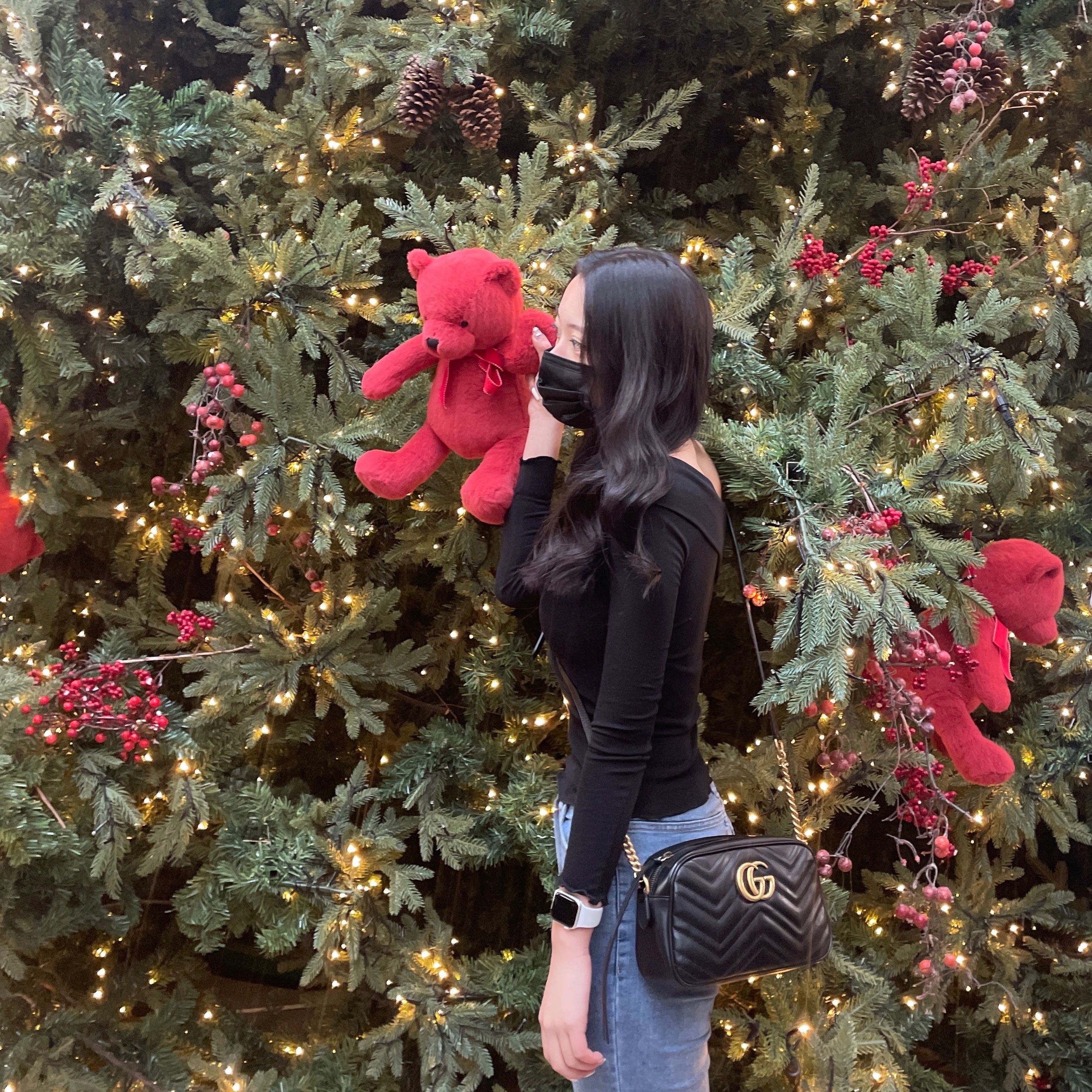 Gucci GG Marmont Matelasse Small Chain Shoulder Bag Black, Gucci GG Marmont Matelasse Card Case Wallet Black 착용 스타일