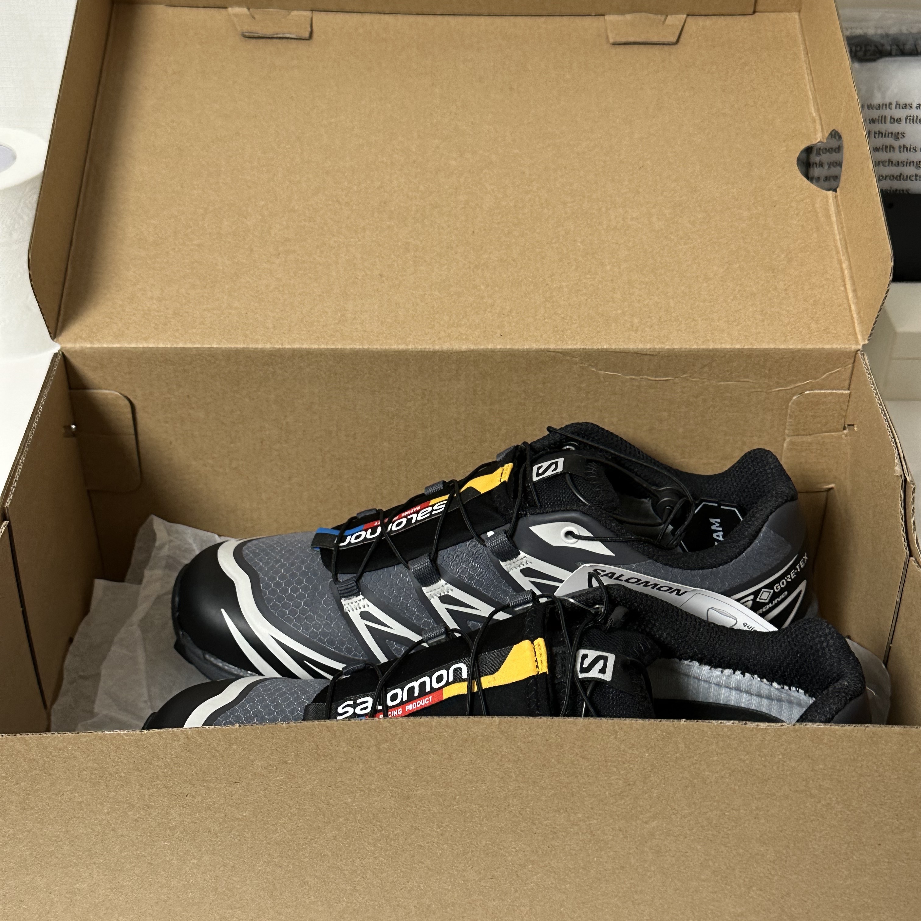 Salomon XT-6 Gore-Tex Black Ebony 착용 스타일 - 3